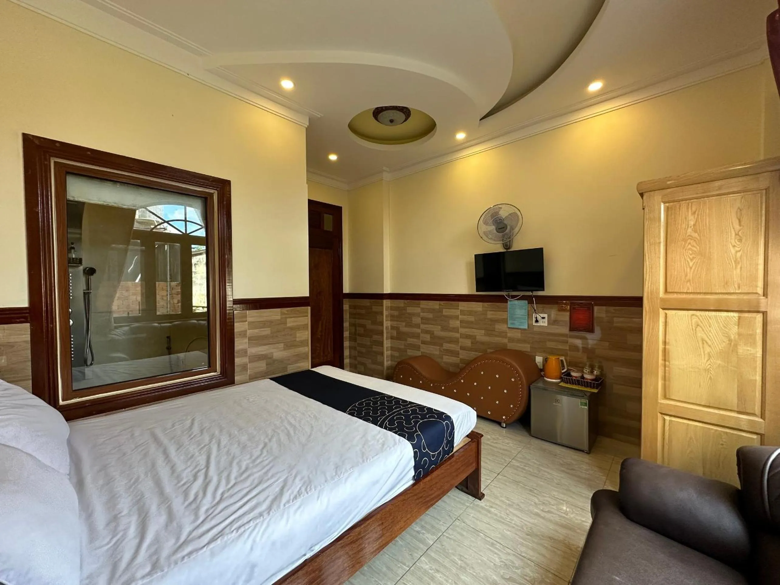 Bedroom in Capital O 1198 Dinh Loan Hotel