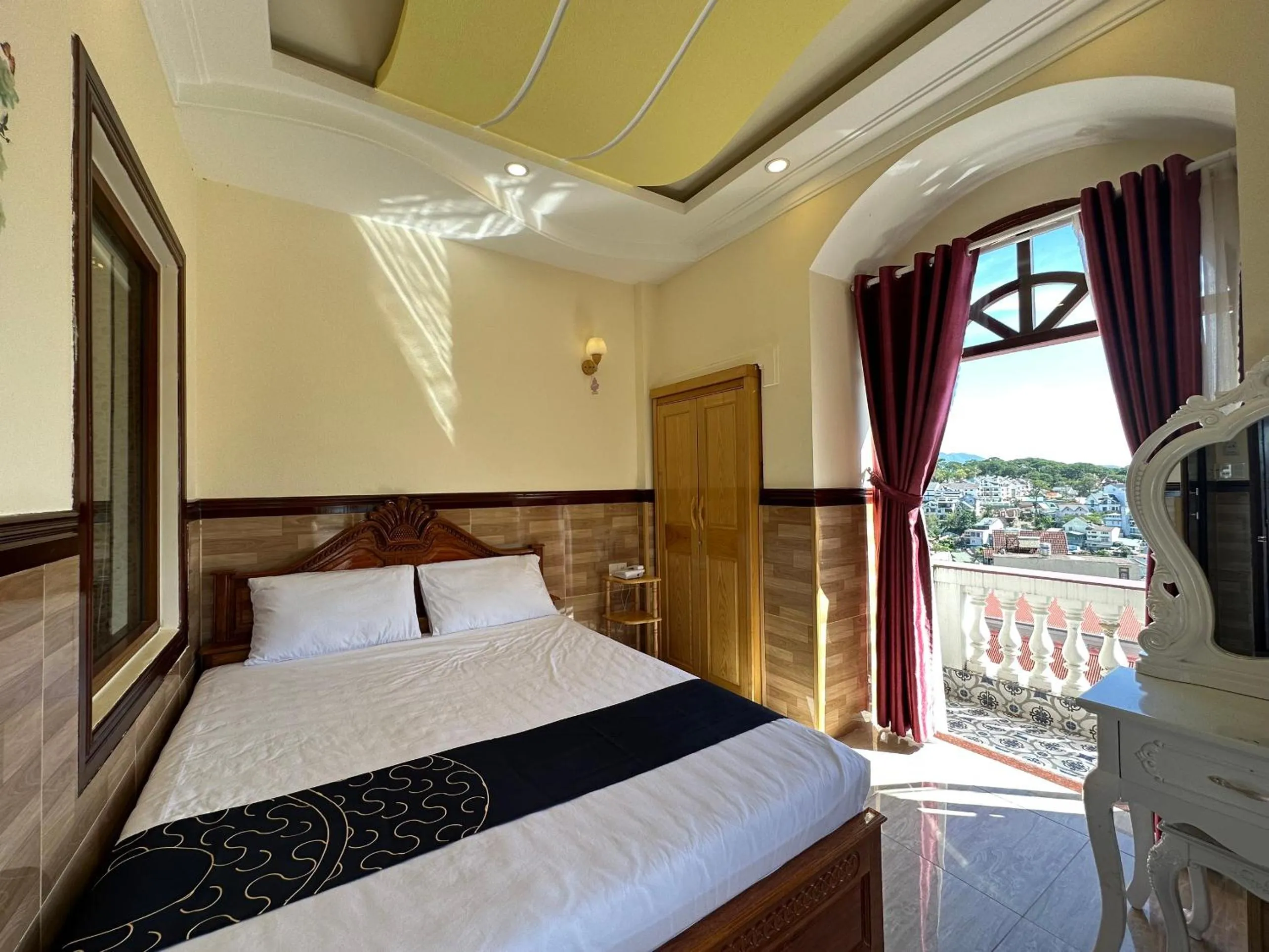 Bedroom in Capital O 1198 Dinh Loan Hotel