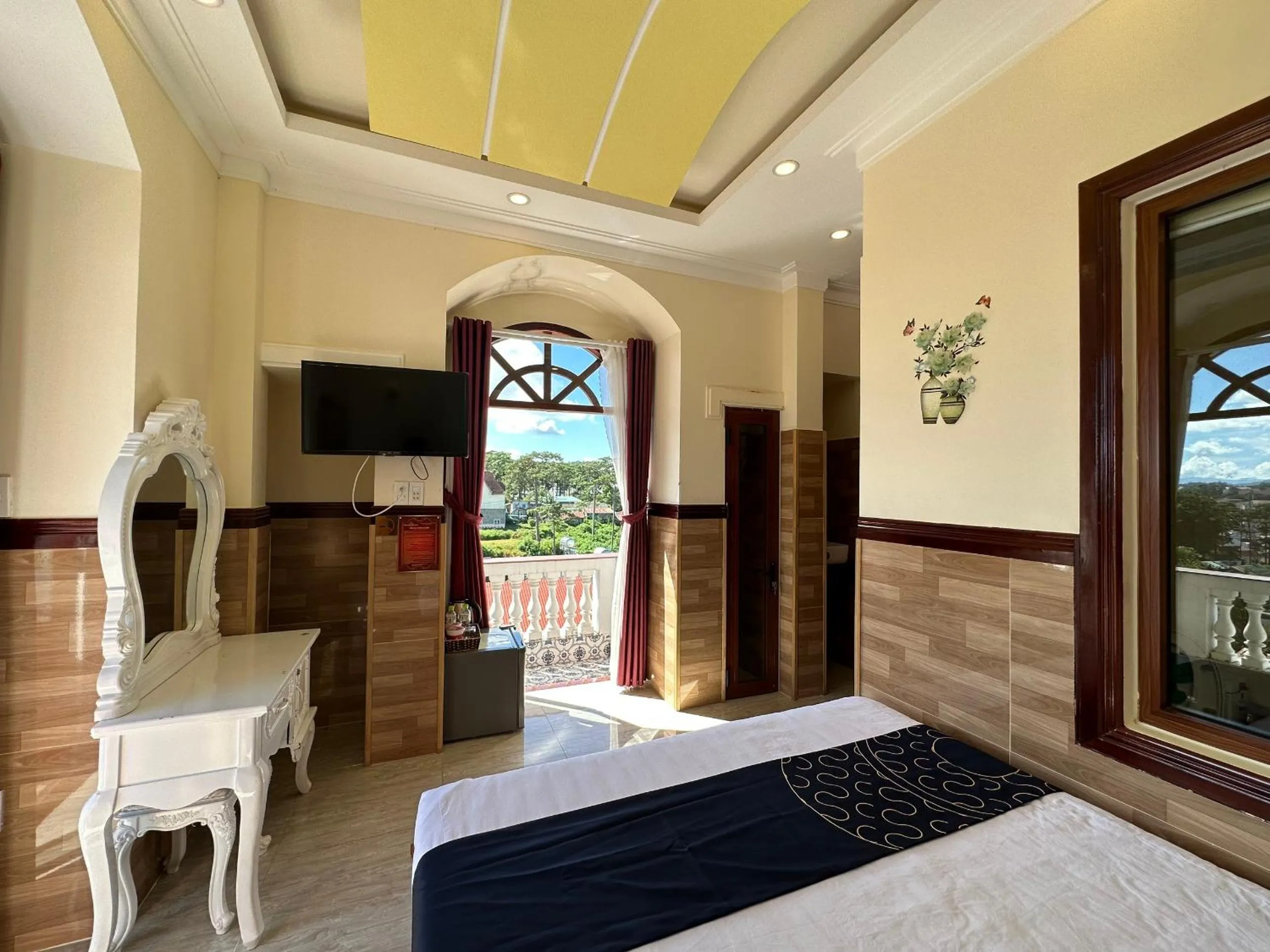 Bedroom in Capital O 1198 Dinh Loan Hotel