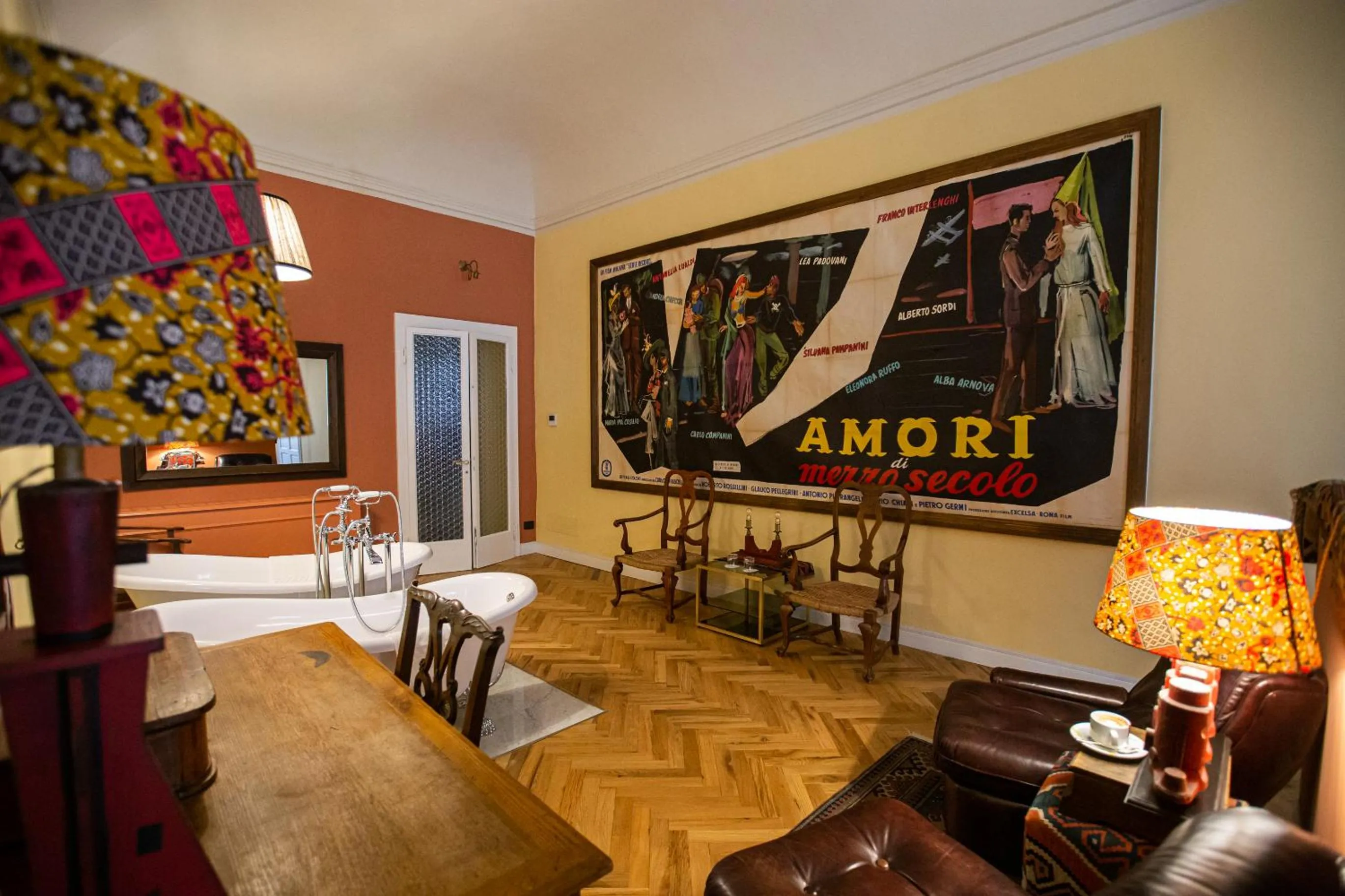 Seating area, Bed in Stella d'Italia