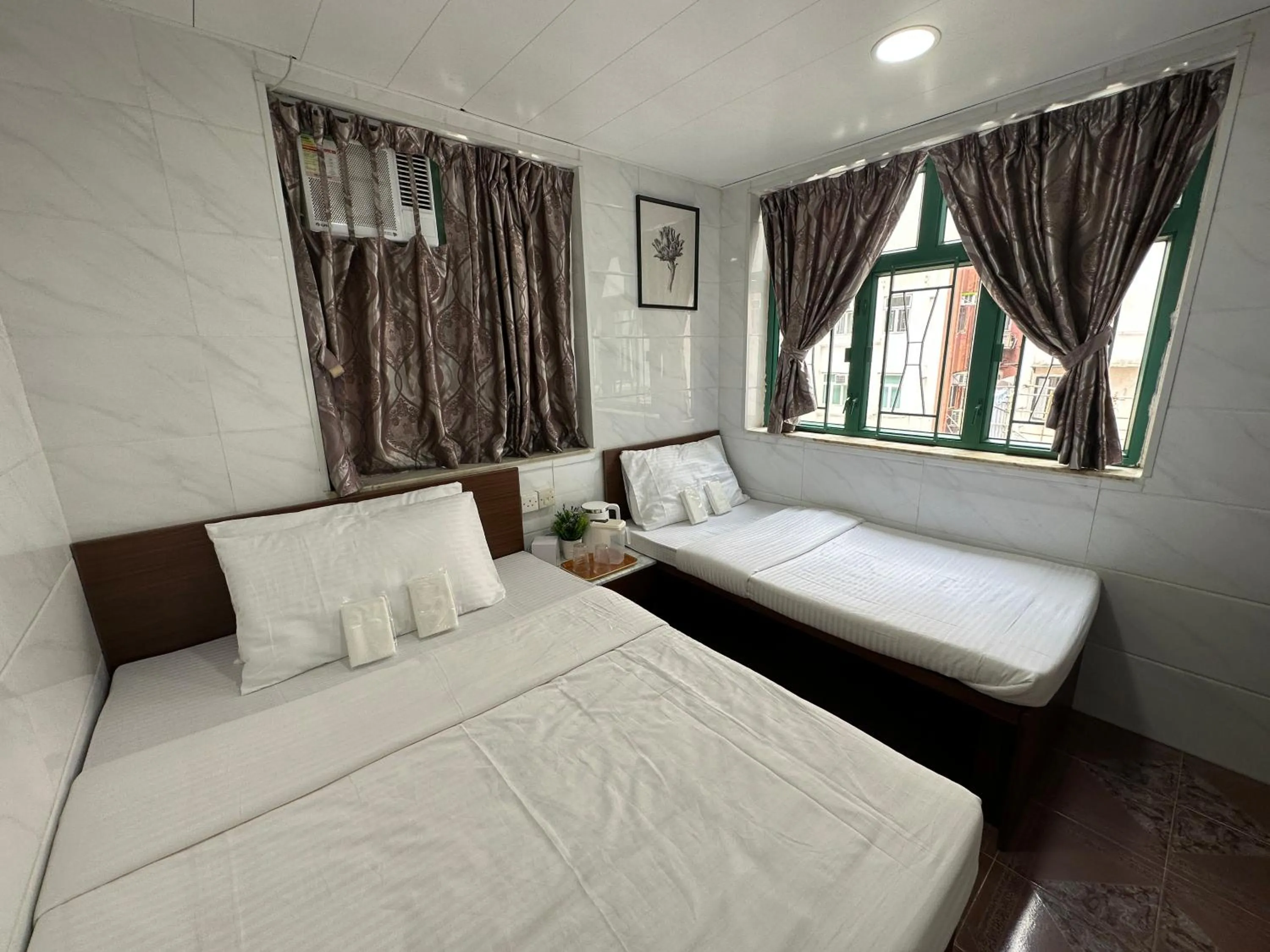 Superior Double Room in Mandarin Guest House