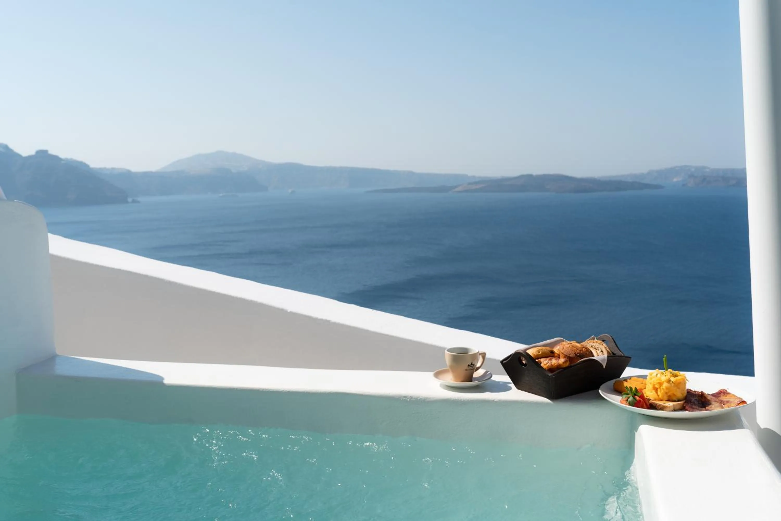 Natural landscape in Bligos Villas