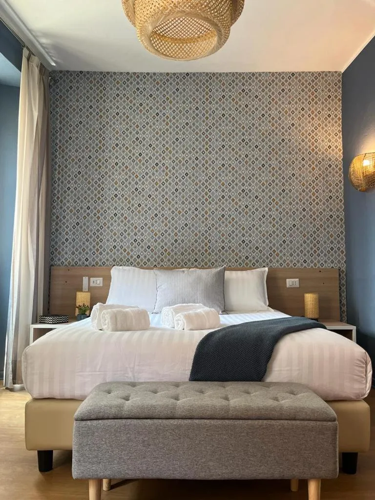 Bedroom, Bed in The Convo Lake Como