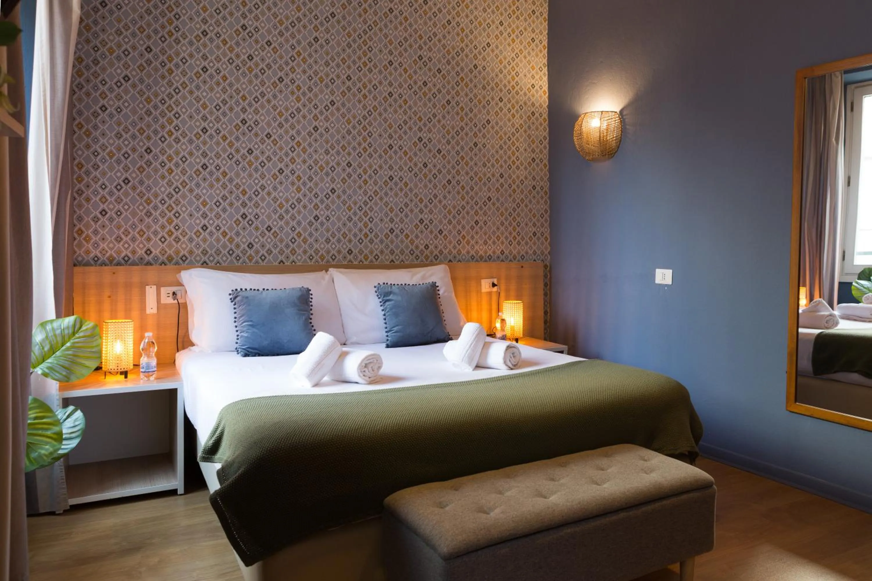 Bed in The Convo Lake Como