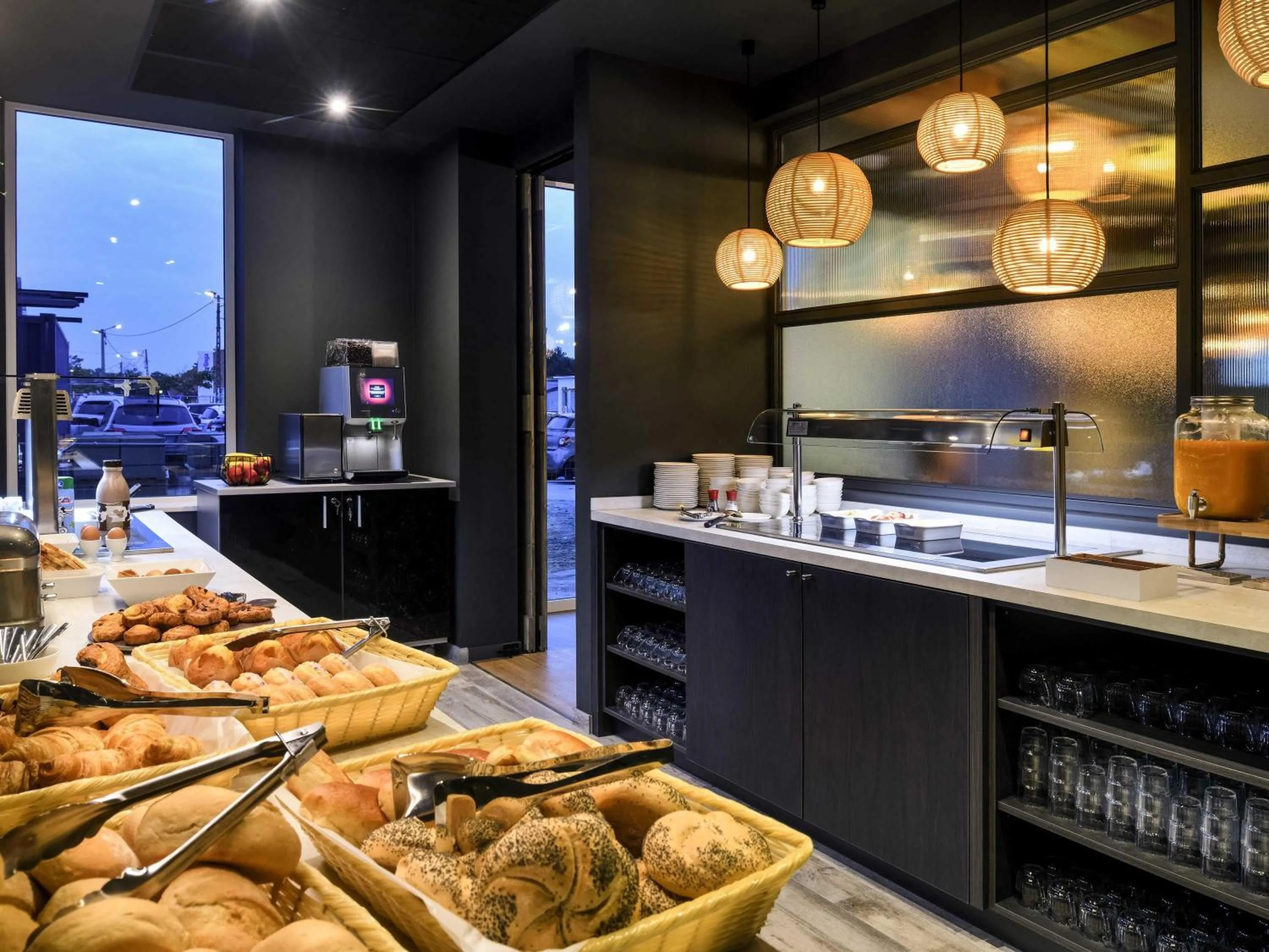 Breakfast in ibis Styles Bredene