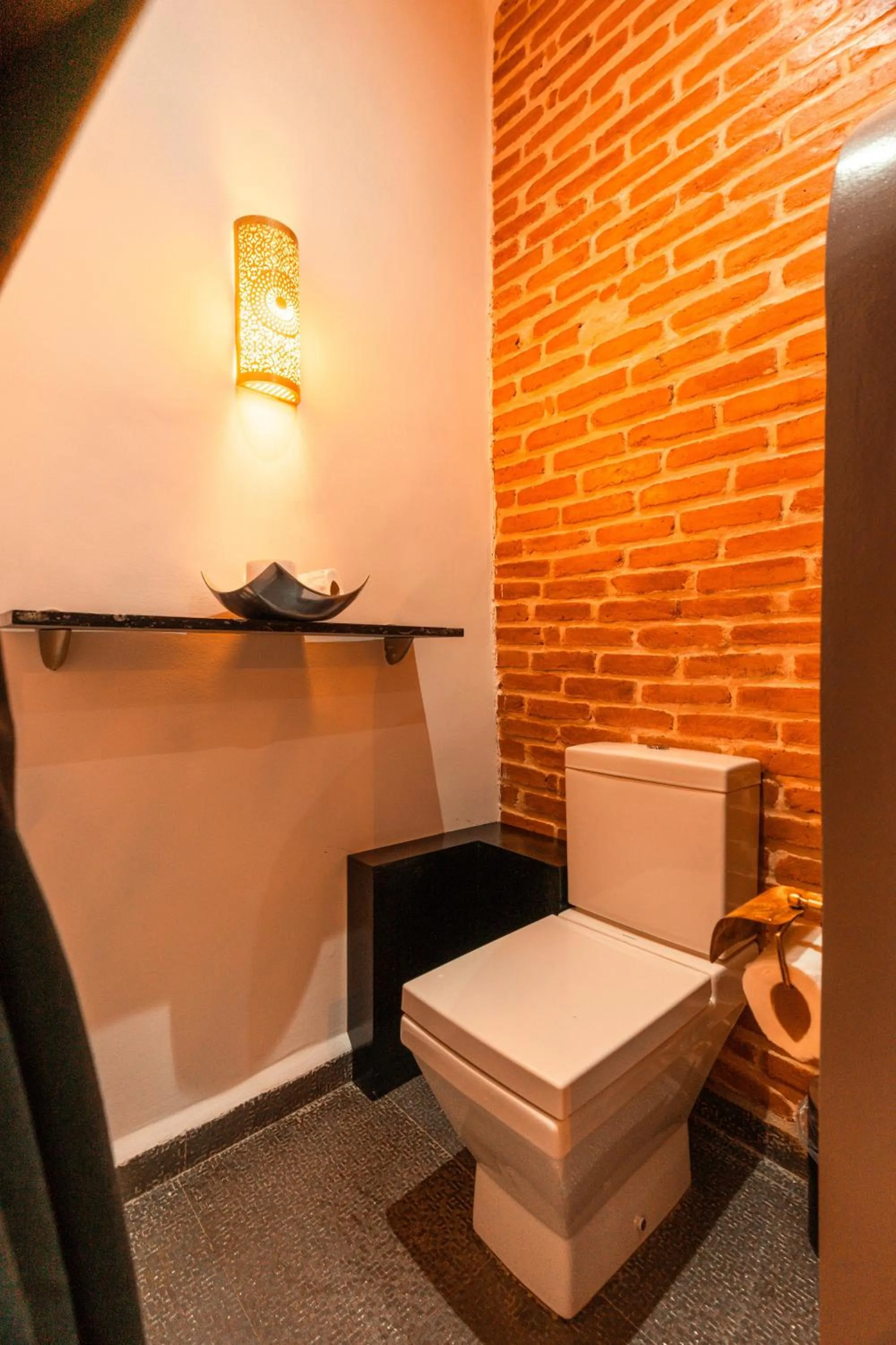 Bathroom in Riad L'ECOLE