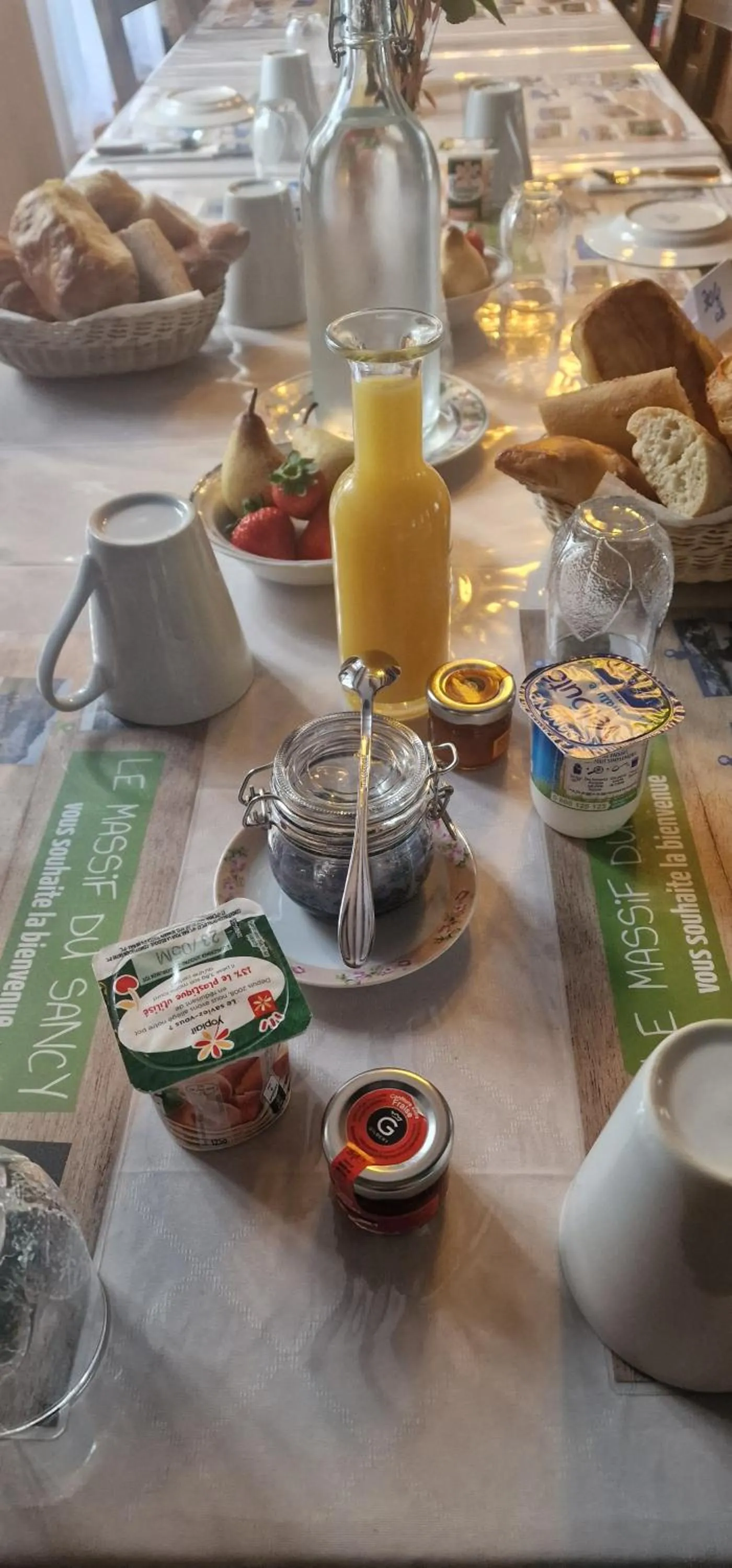 Food in Hotel ChezJeanne