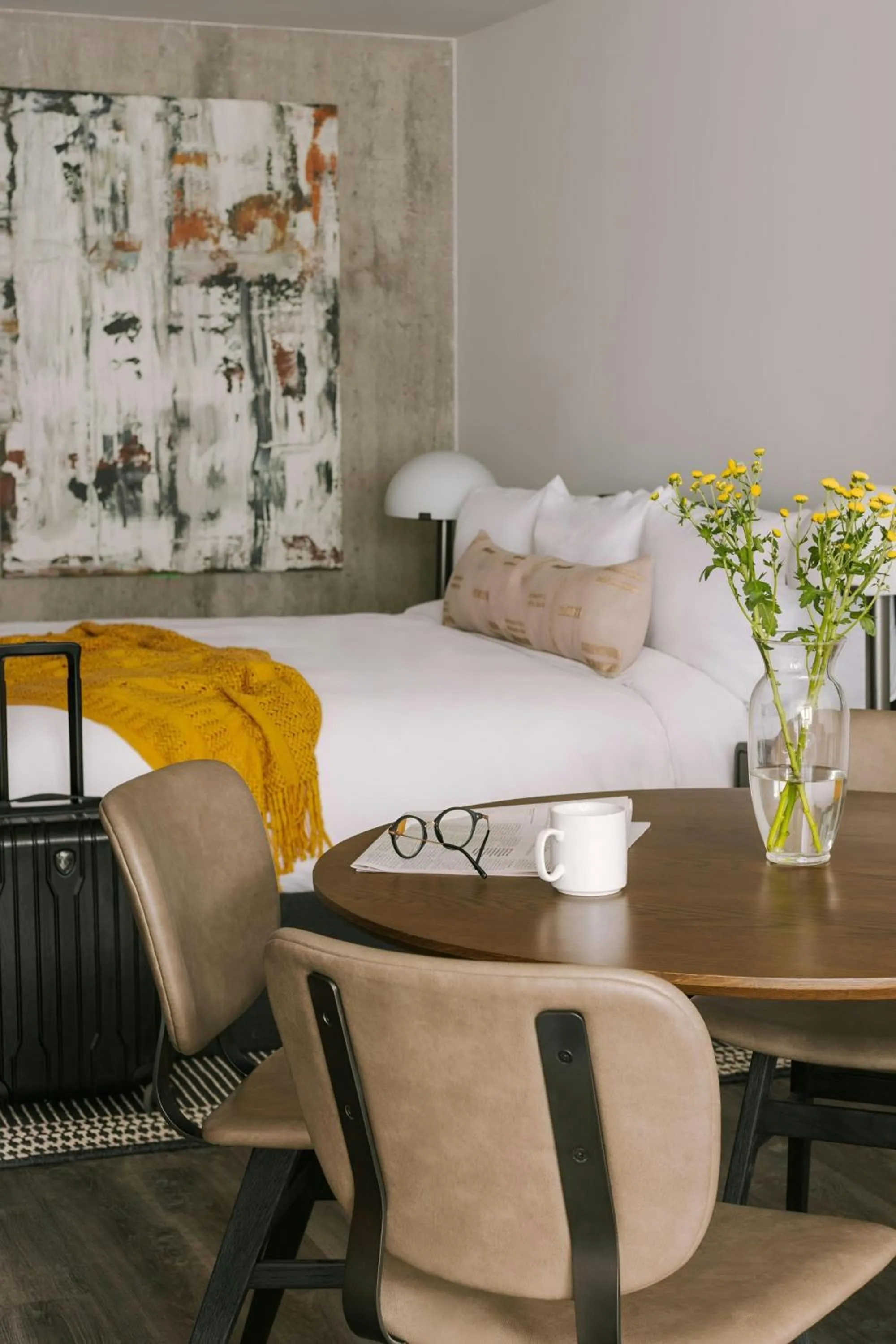 Bedroom, Bed in Sonder by Marriott Bonvoy Lambert Apartments Old Montreal
