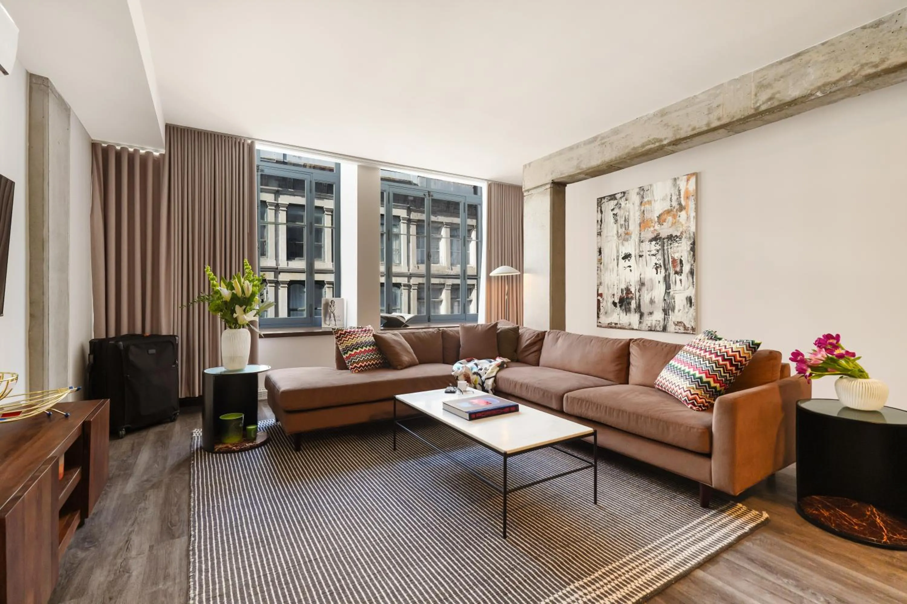Living room in Bresoles Hotel