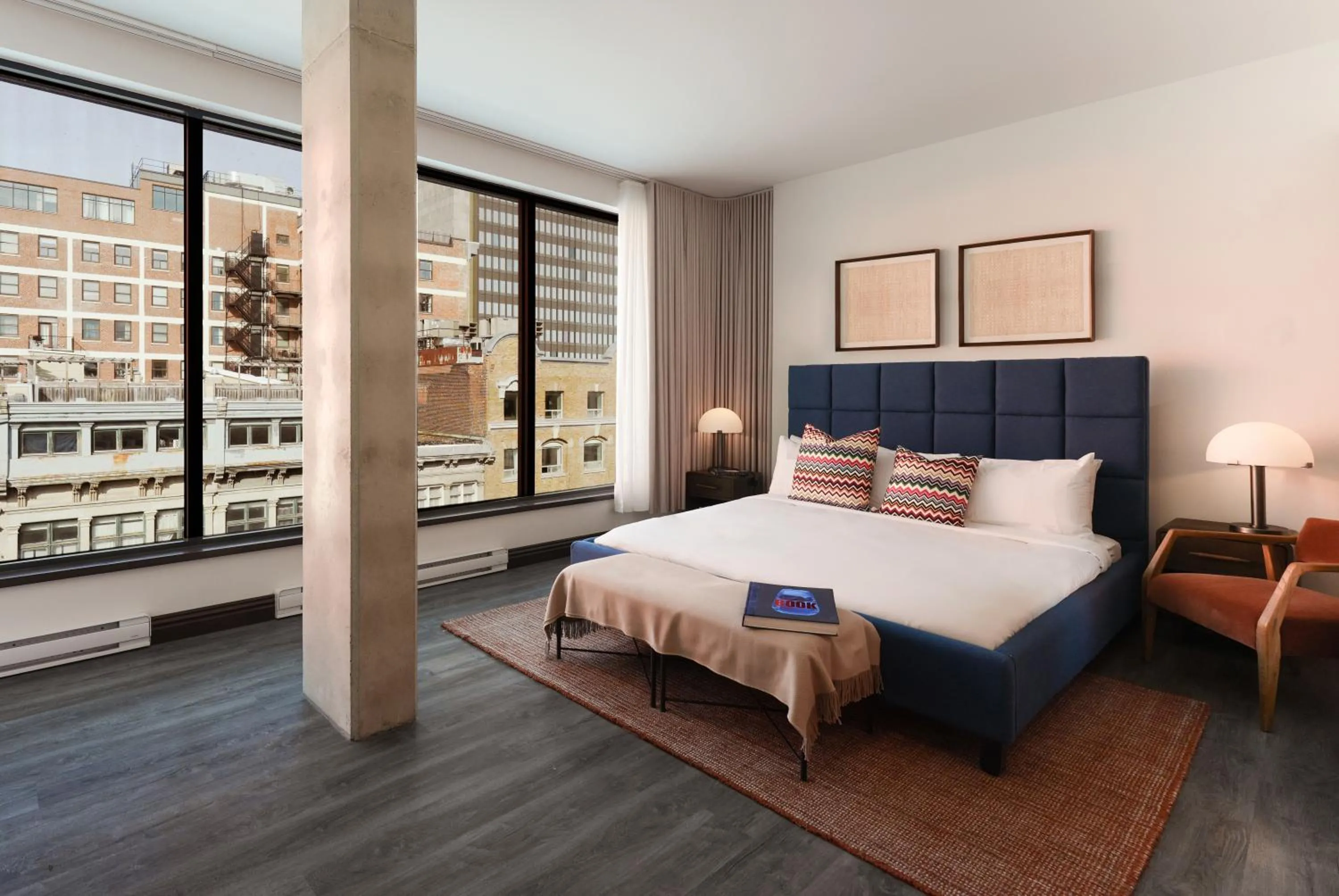 Bed in Bresoles Hotel