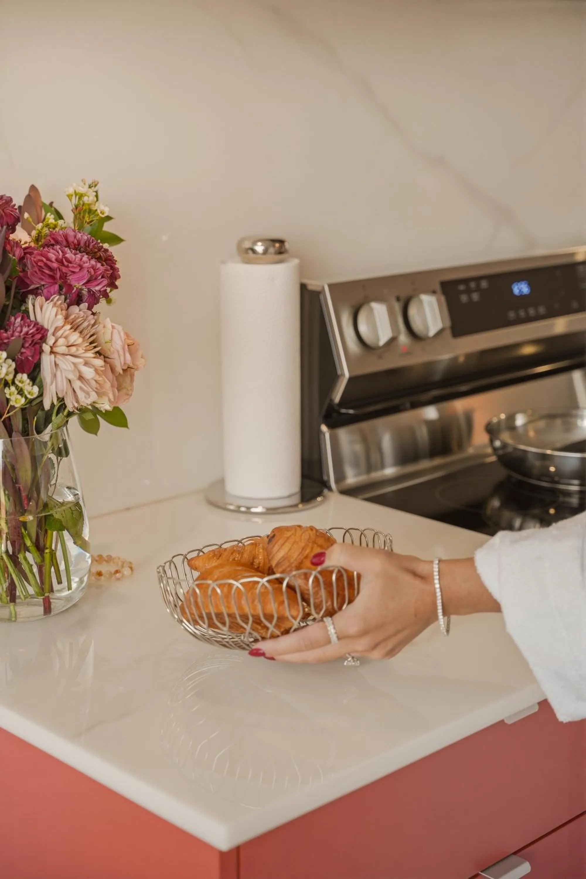 Kitchen or kitchenette in Bresoles Hotel