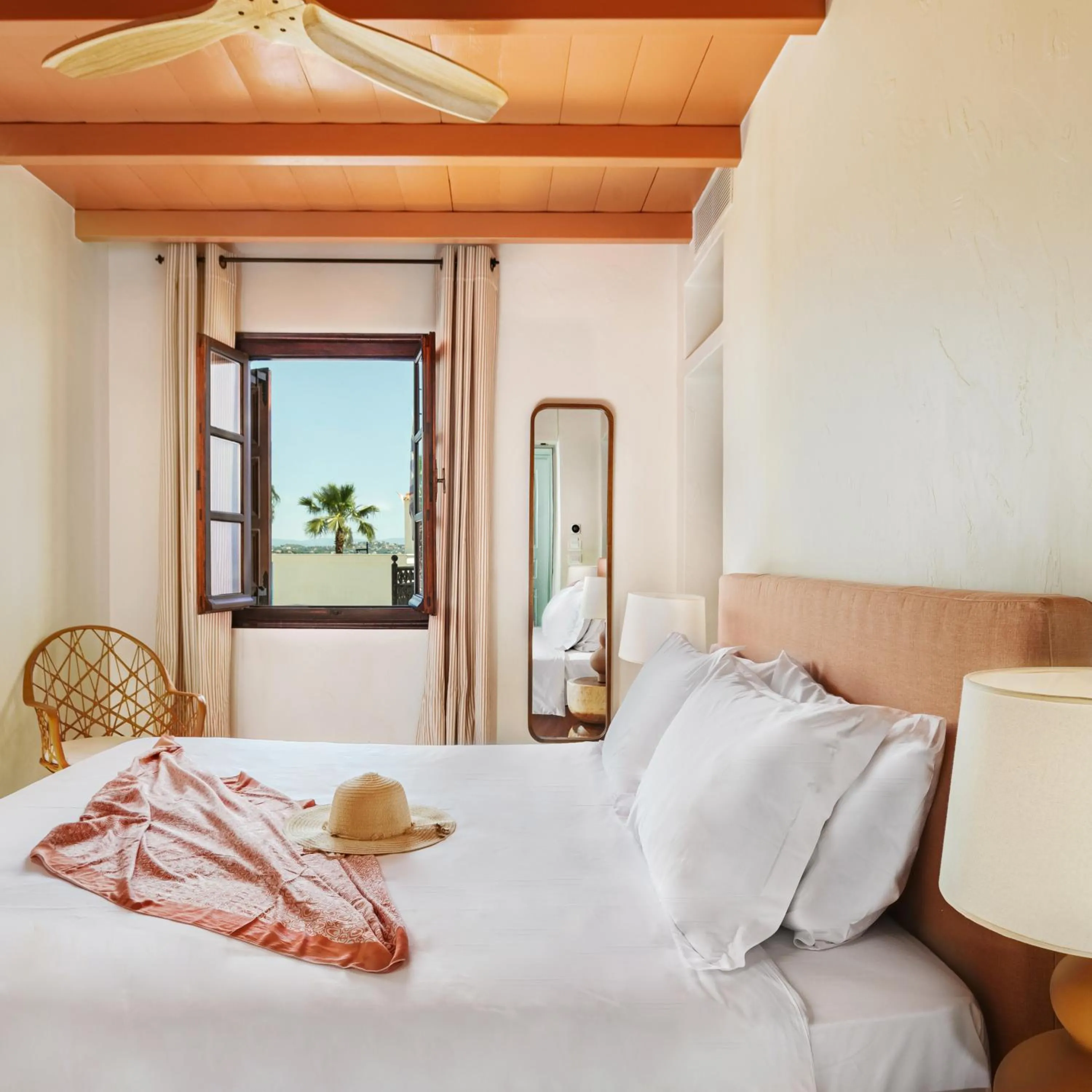 Bedroom, Bed in Teresa Spetses