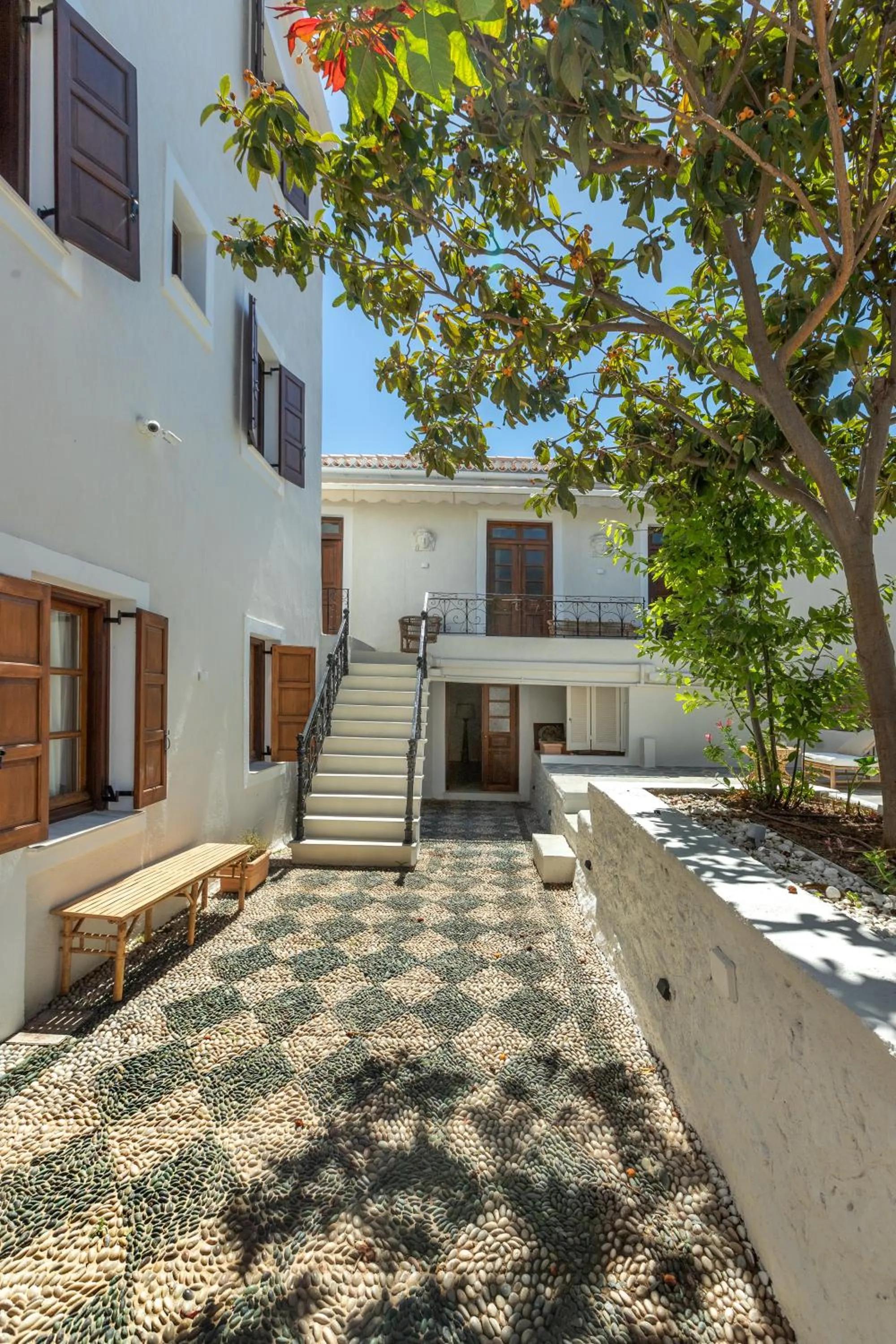 Property building in Teresa Spetses