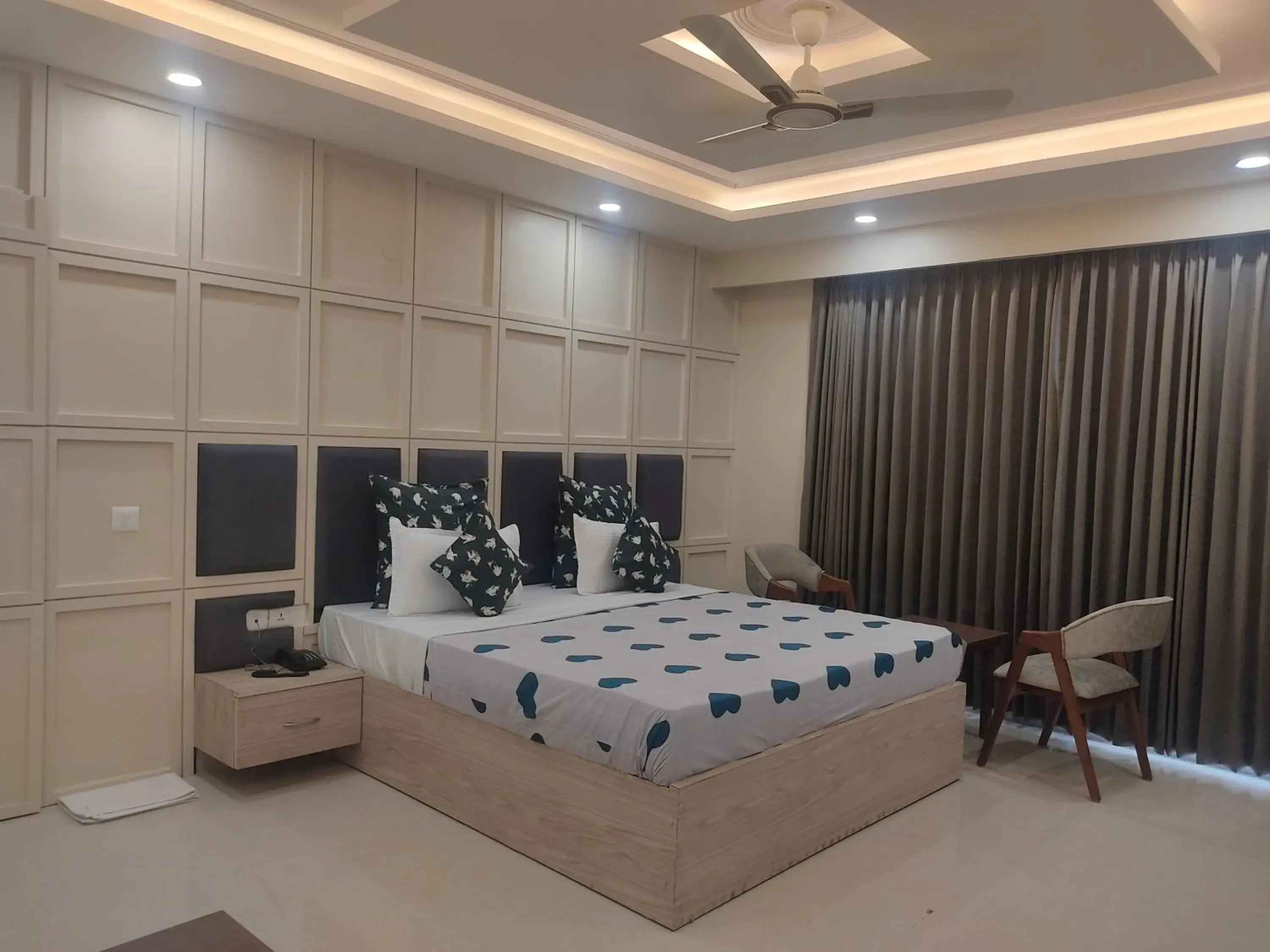 Bedroom, Bed in Perch Arbor Cyber City Bedroom, Bed in Perch Arbor Cyber City