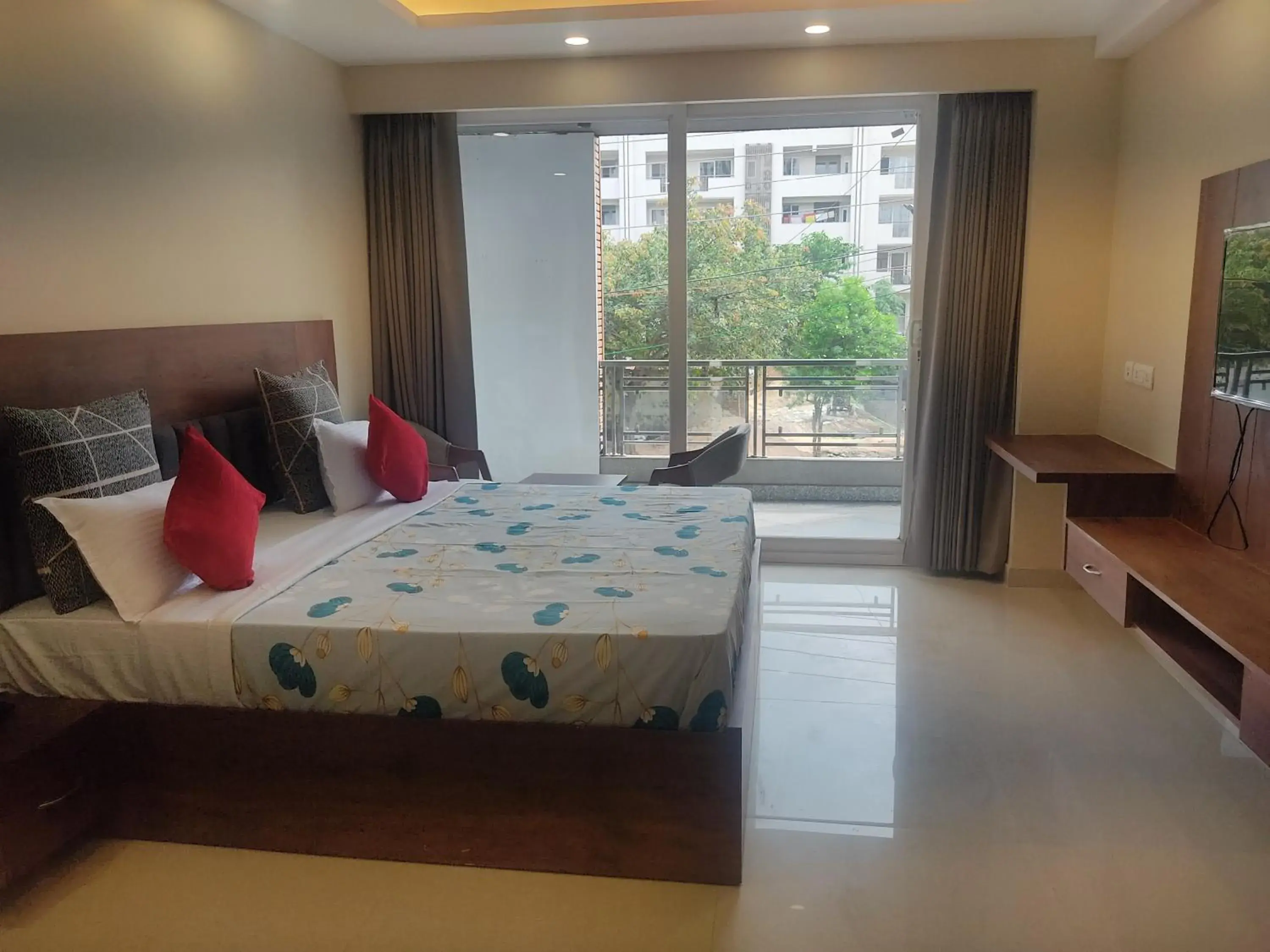 Bedroom, Bed in Perch Arbor Cyber City Bedroom, Bed in Perch Arbor Cyber City