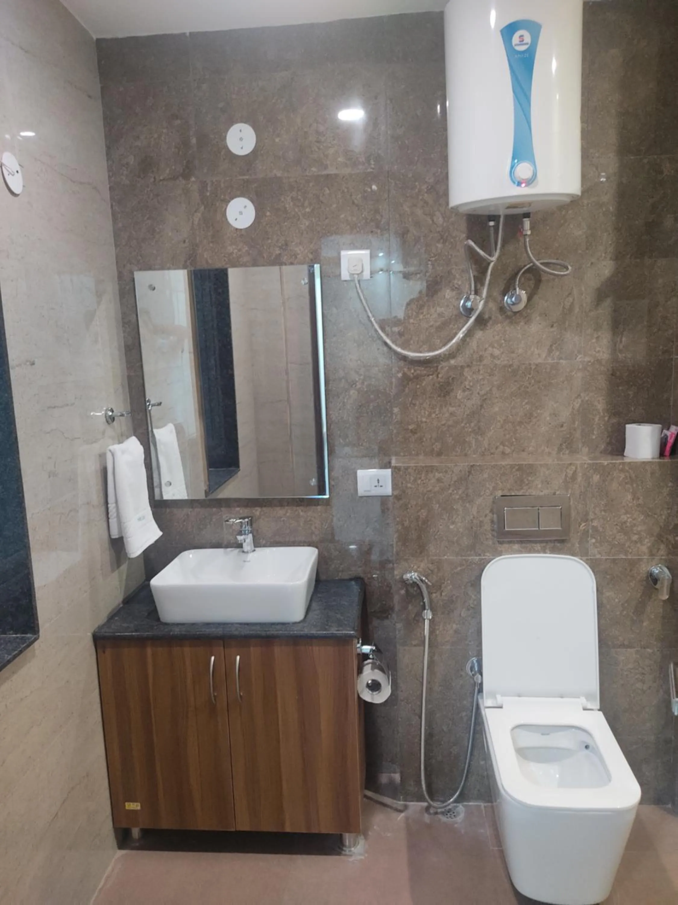 Bathroom in Perch Arbor Cyber City