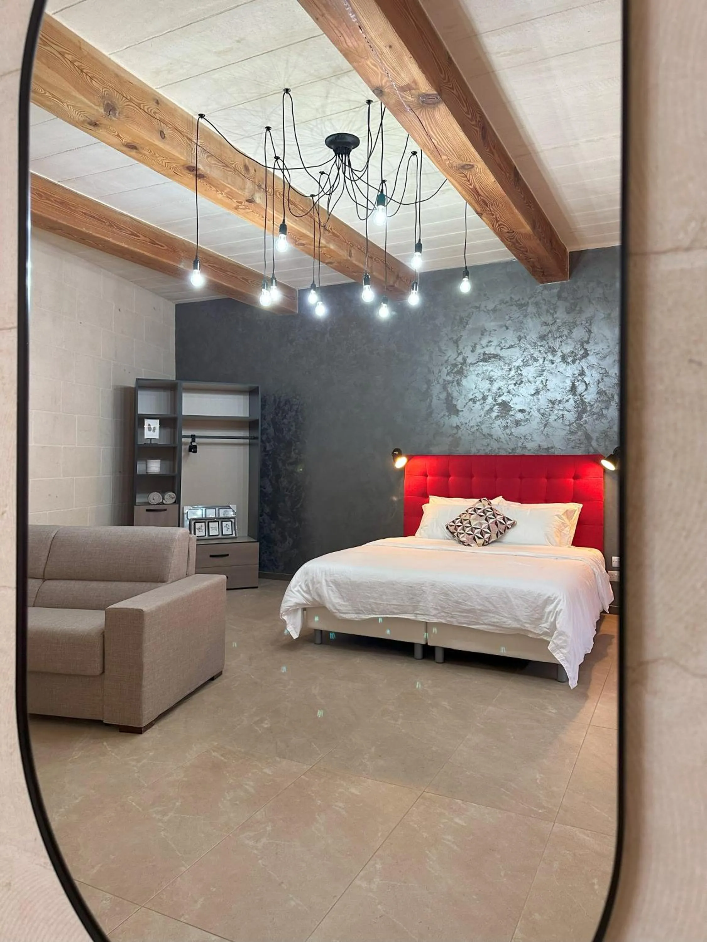 Bed in Sea Holly Gozo