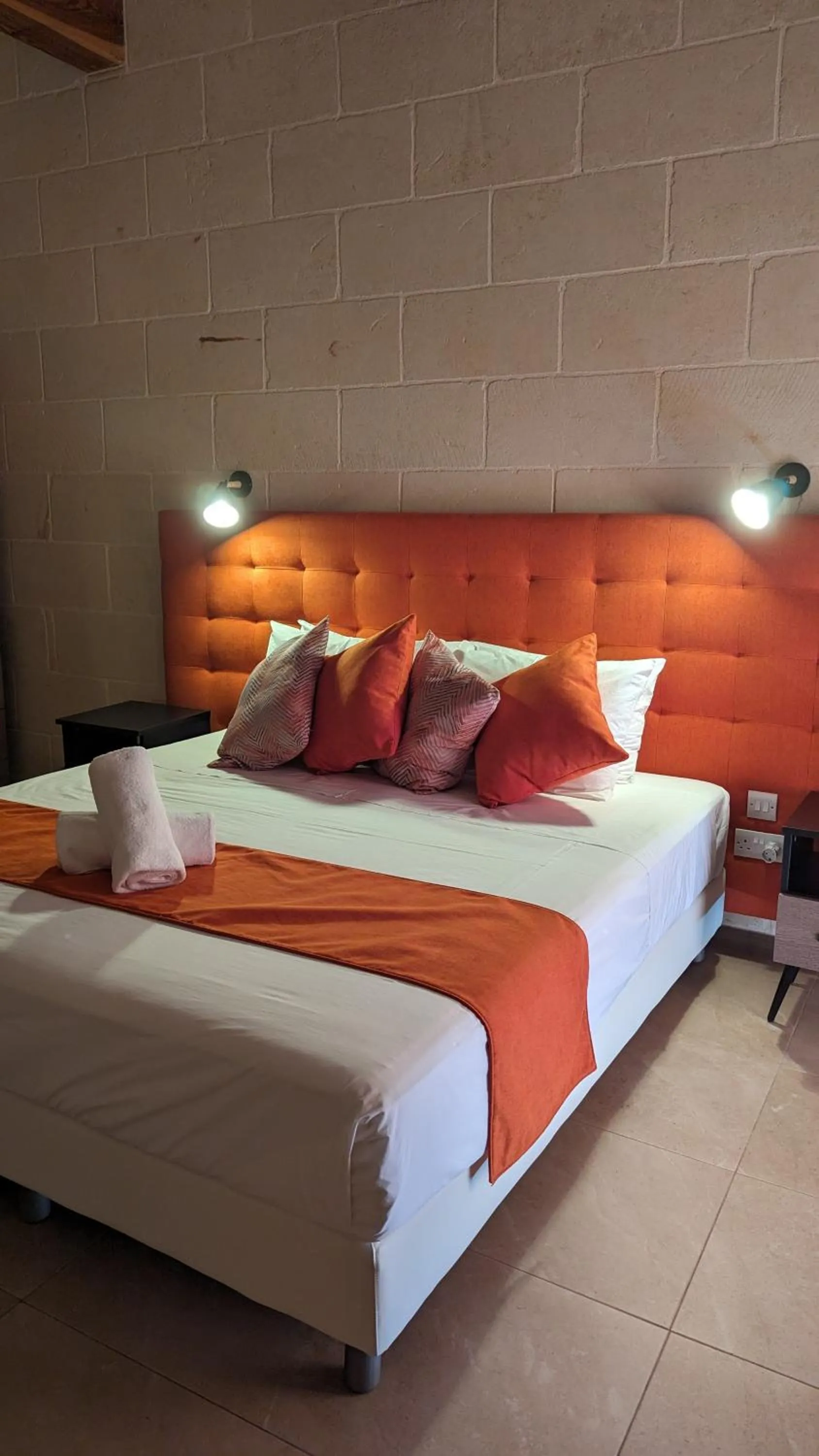 Bed in Sea Holly Gozo