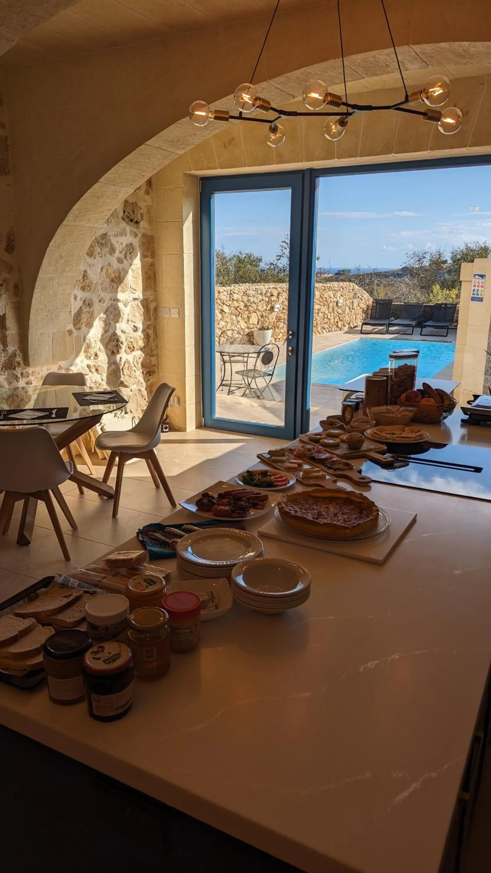 Dining area in Sea Holly Gozo