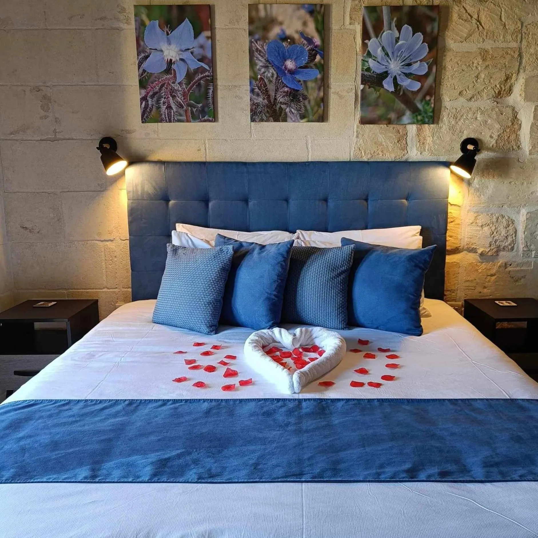 Bed in Sea Holly Gozo