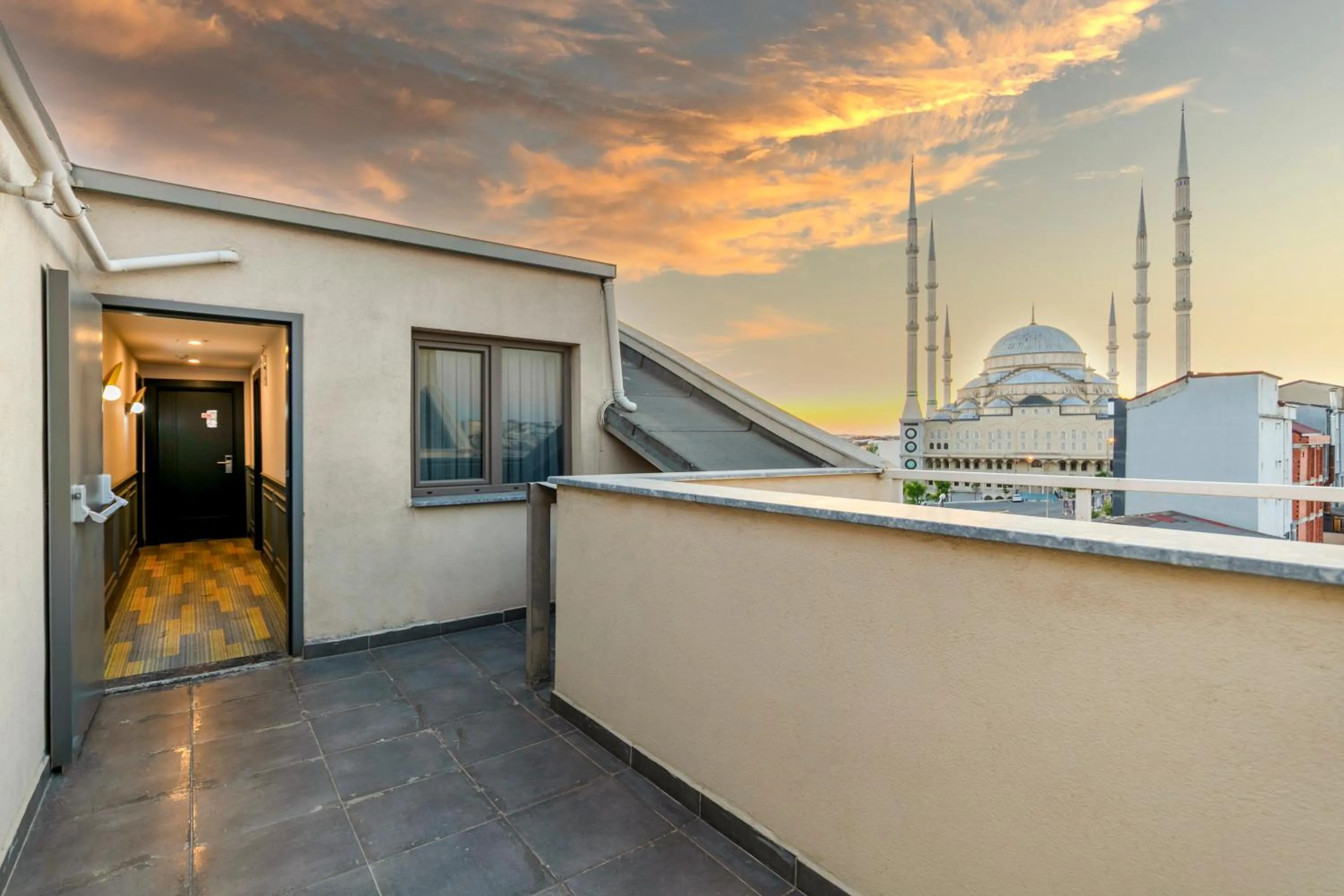 Property building in The Great Airport Hotel & Restaurant