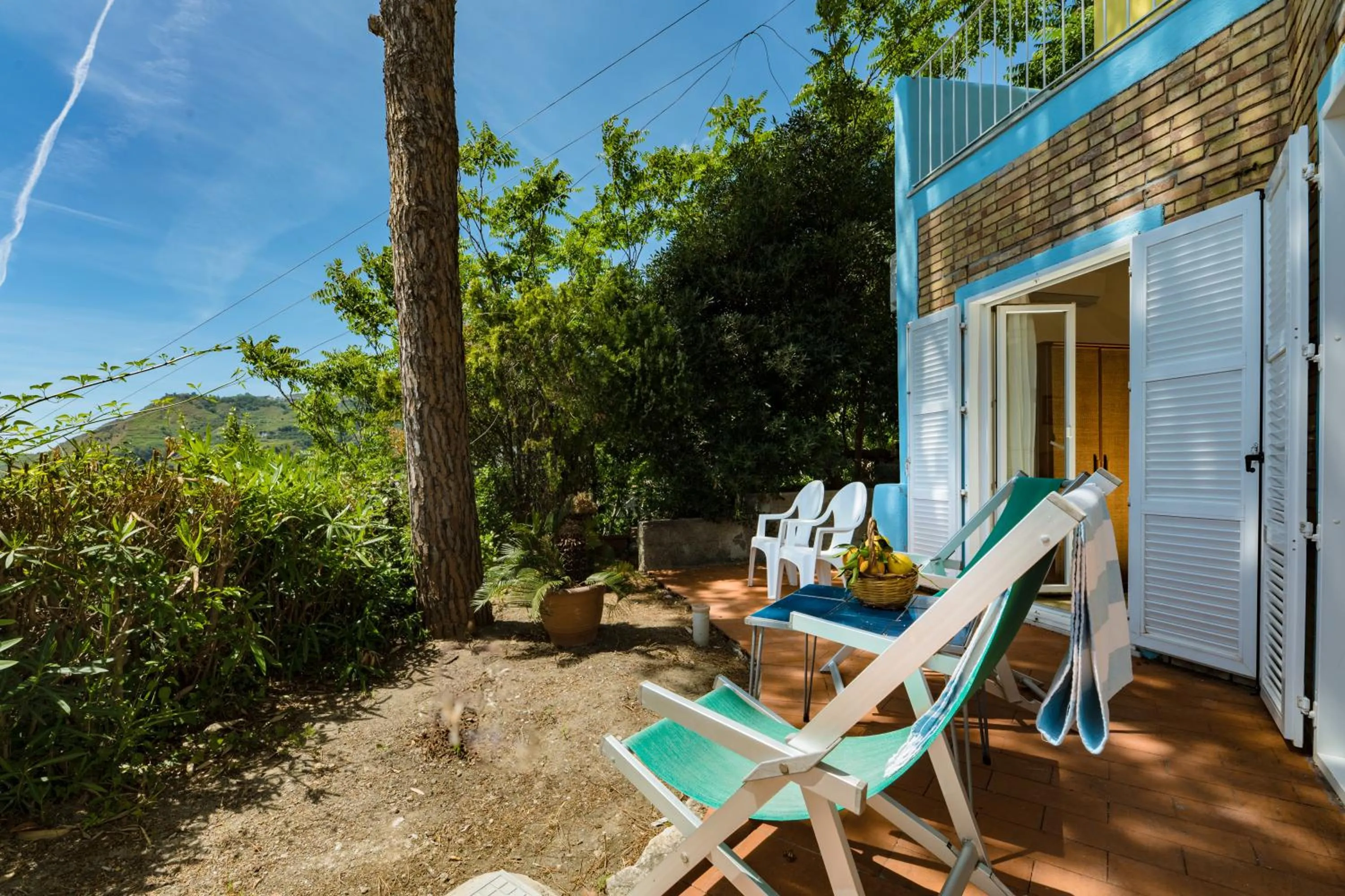 Property building in Hotel Sunset Green