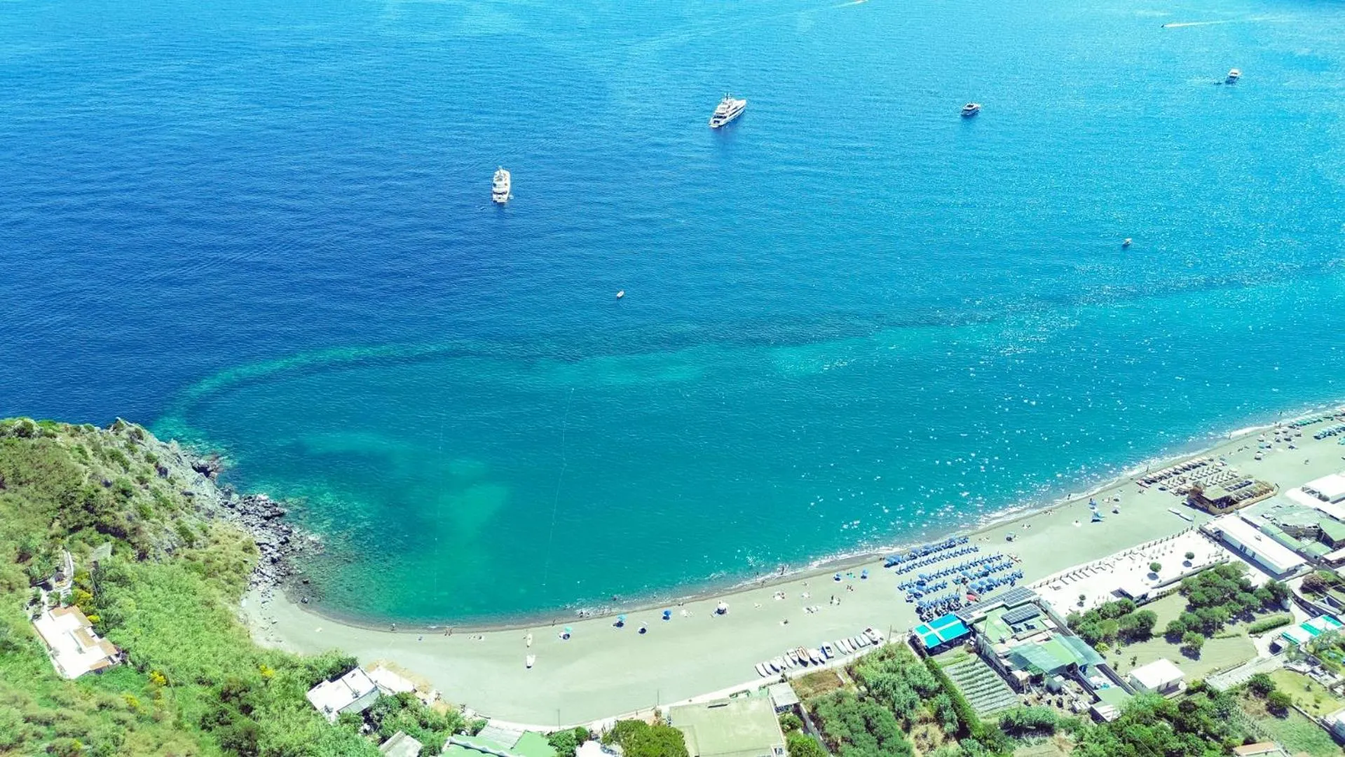 Natural landscape in Hotel Sunset Green