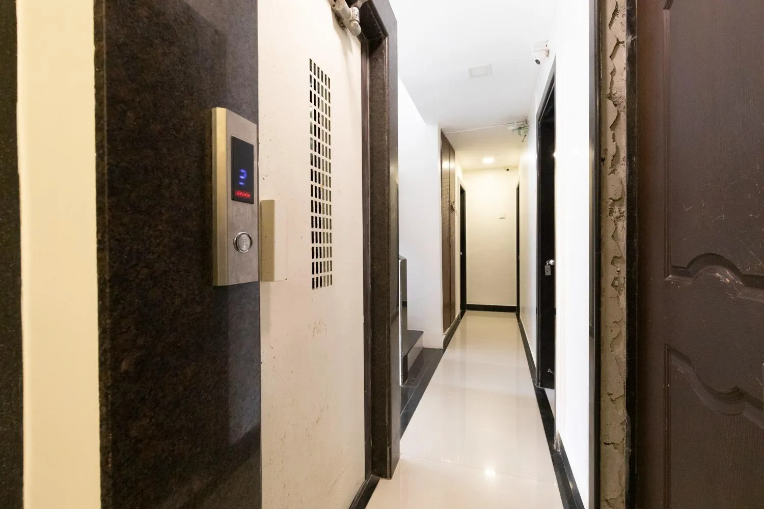 Lobby or reception in Hotel Girgaon Palace Near Chowpatty Beach