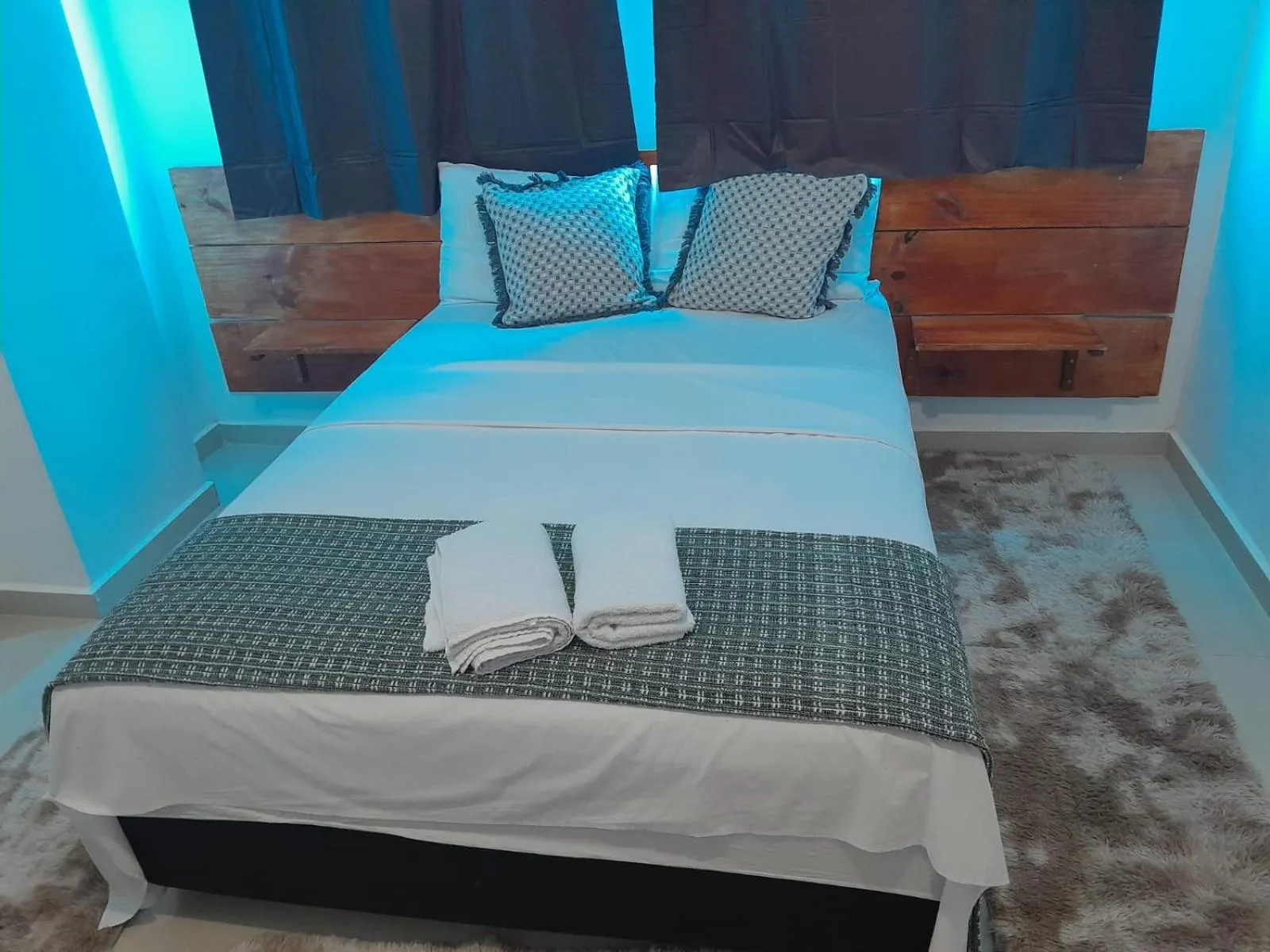 Bed in Central Palace Hotel