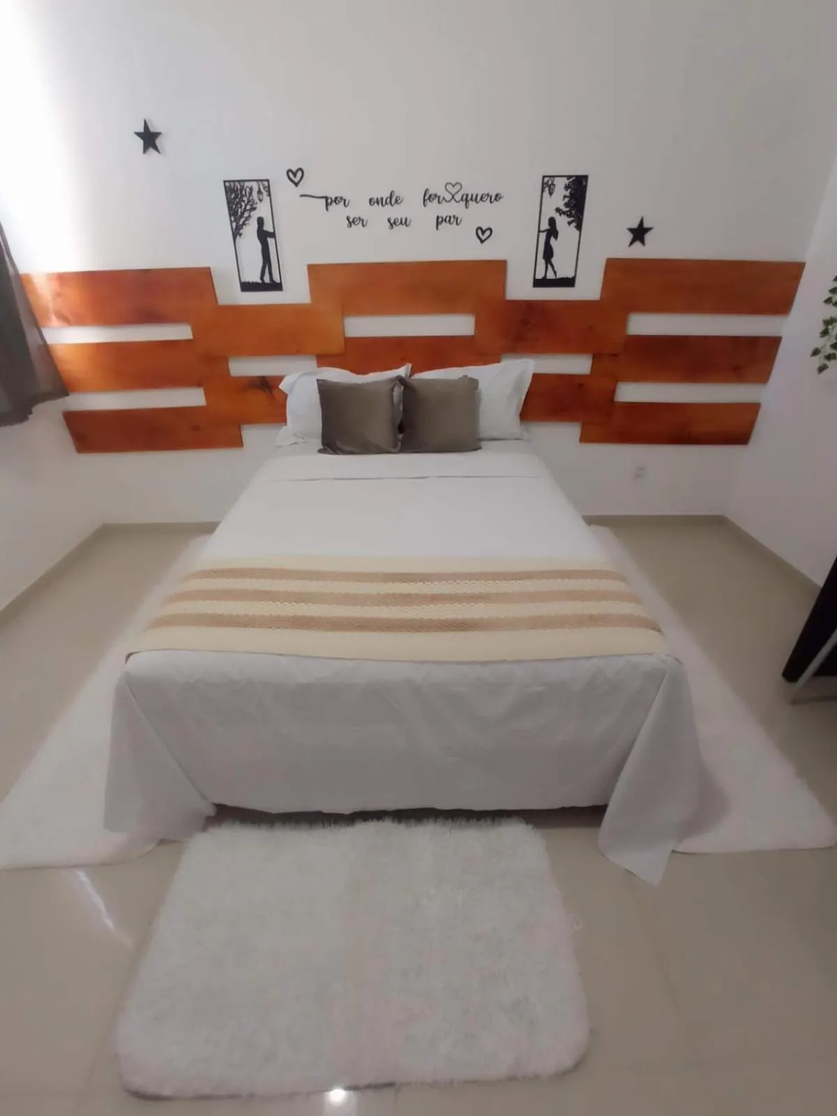 Bed in Central Palace Hotel