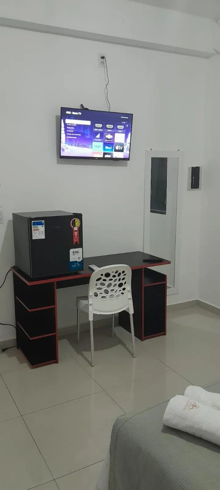 TV and multimedia, Bed in Central Palace Hotel