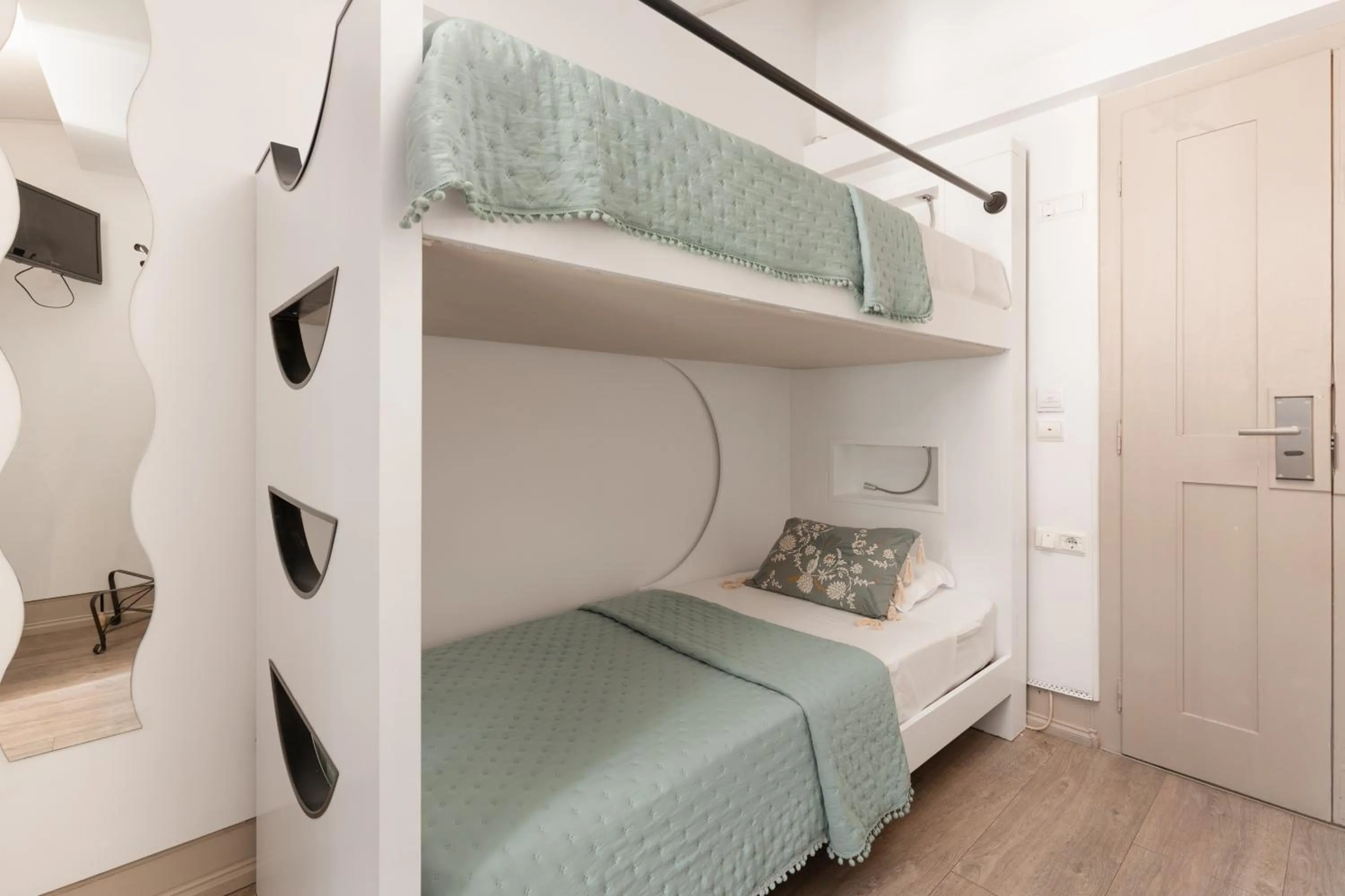 Bed in Serenata Hotel & Hostel Coimbra