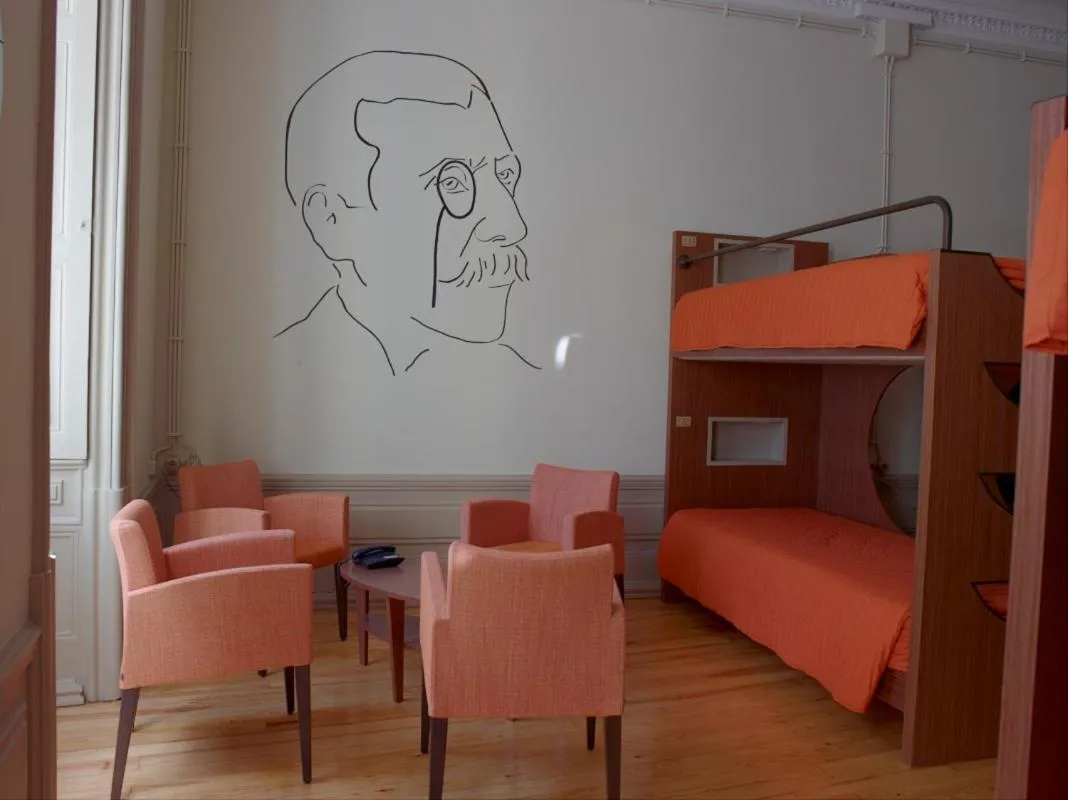 Bed in Serenata Hotel & Hostel Coimbra