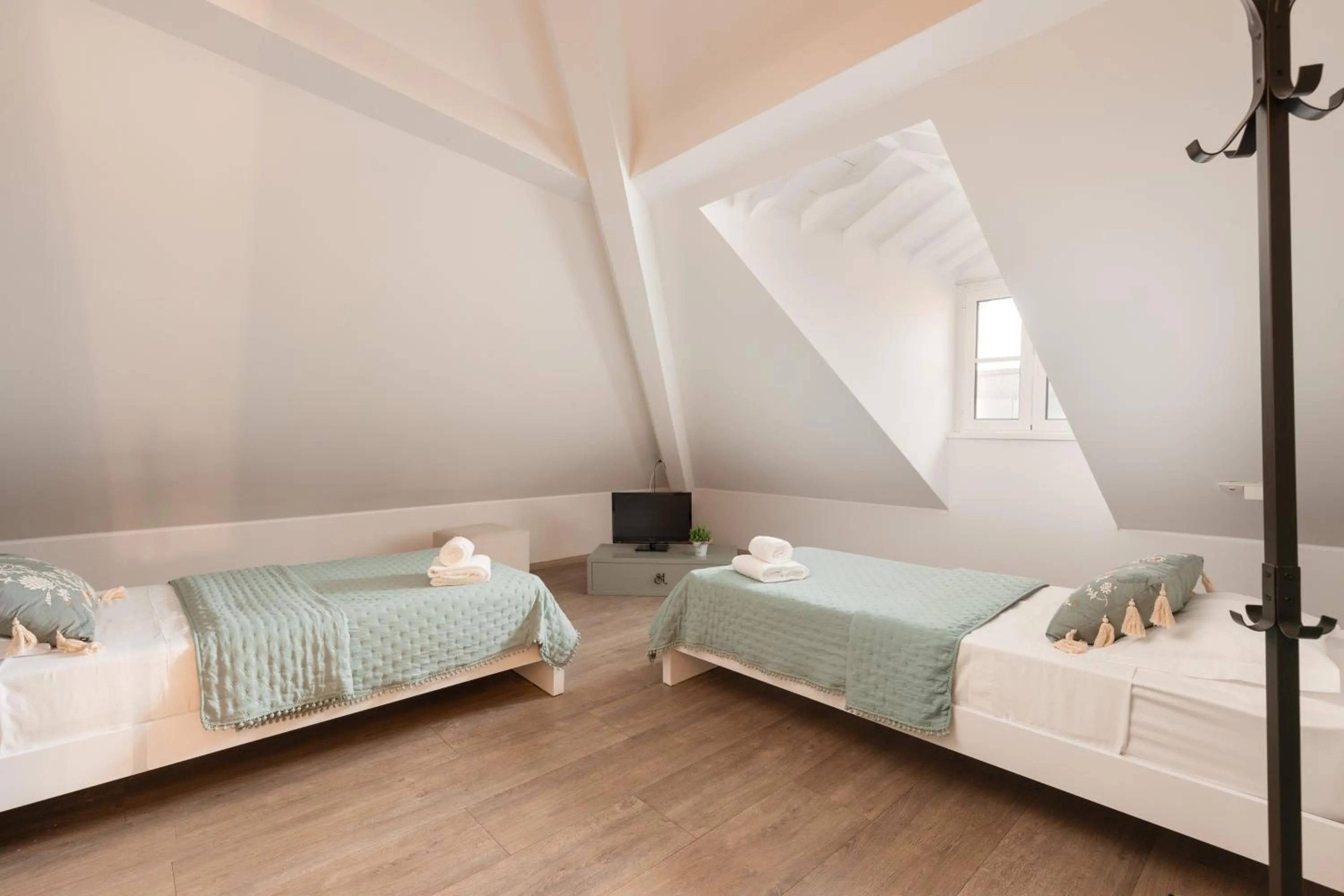 Bed in Serenata Hotel & Hostel Coimbra