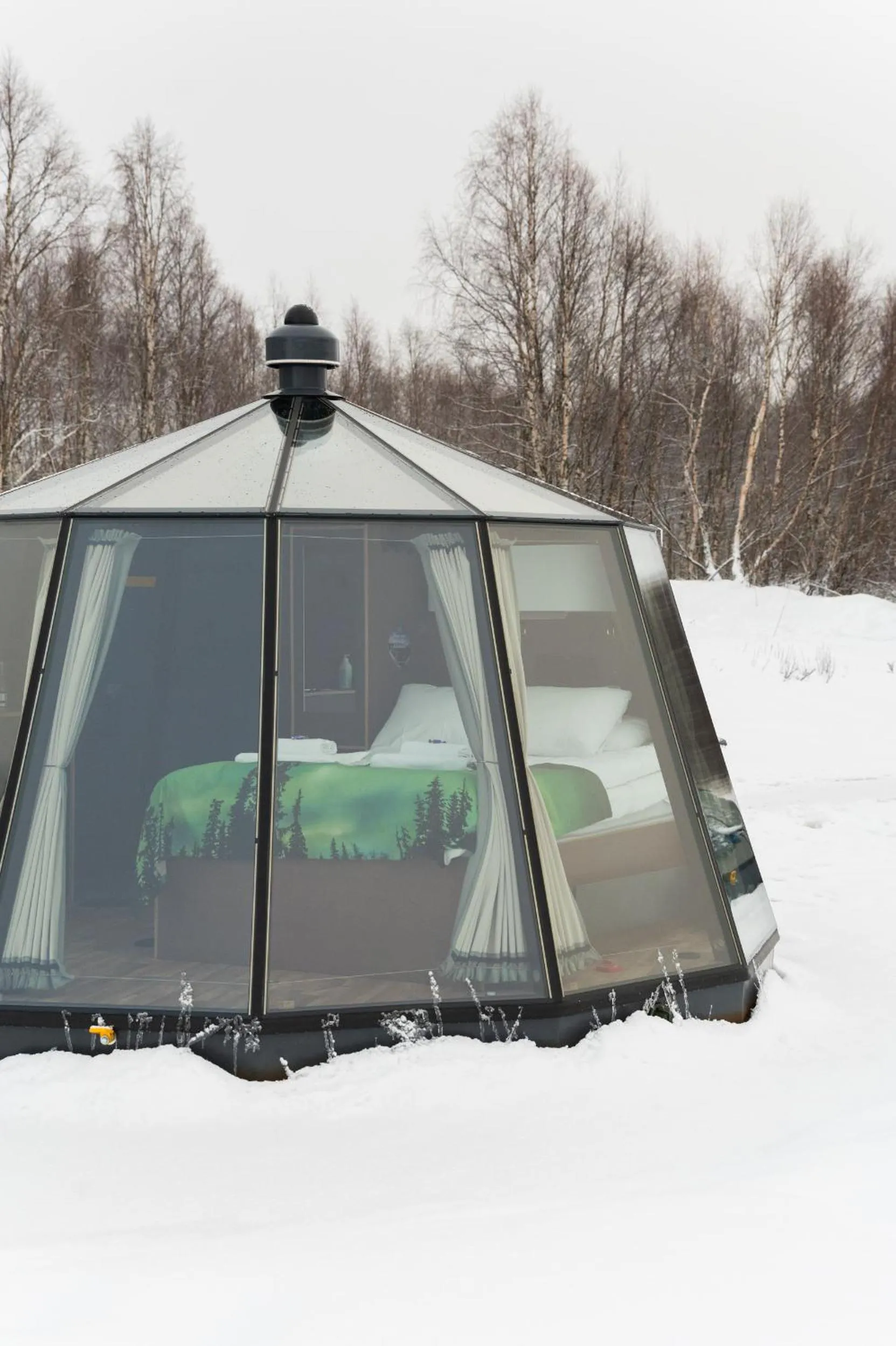 Bed in Nova Galaxy Village