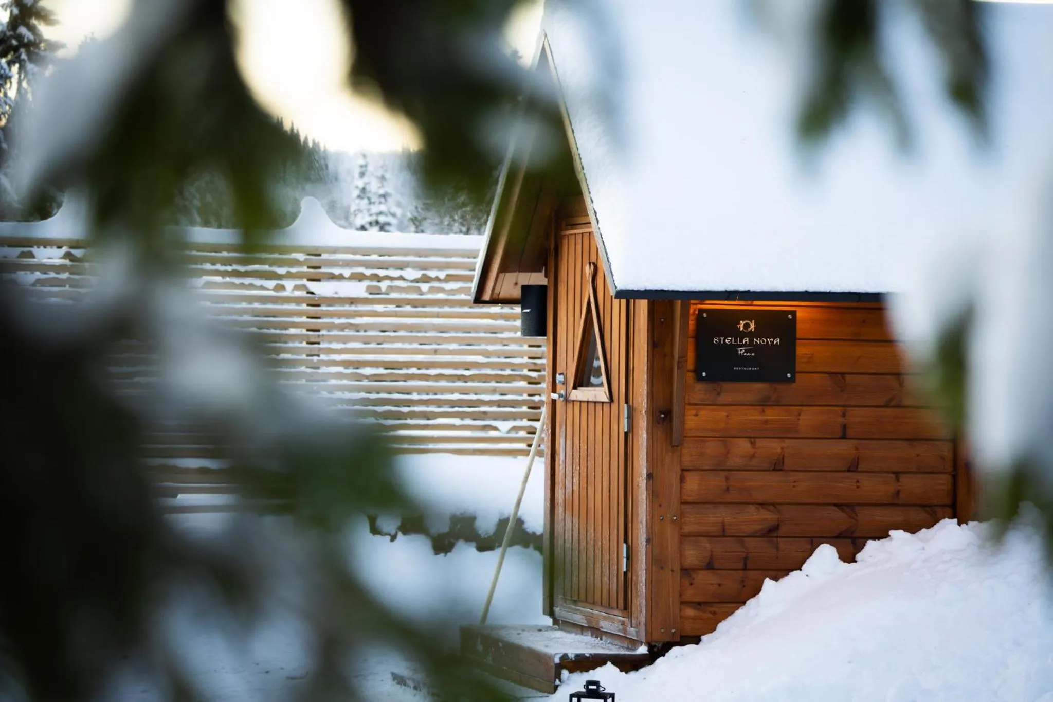 Restaurant/places to eat in Nova Galaxy Village