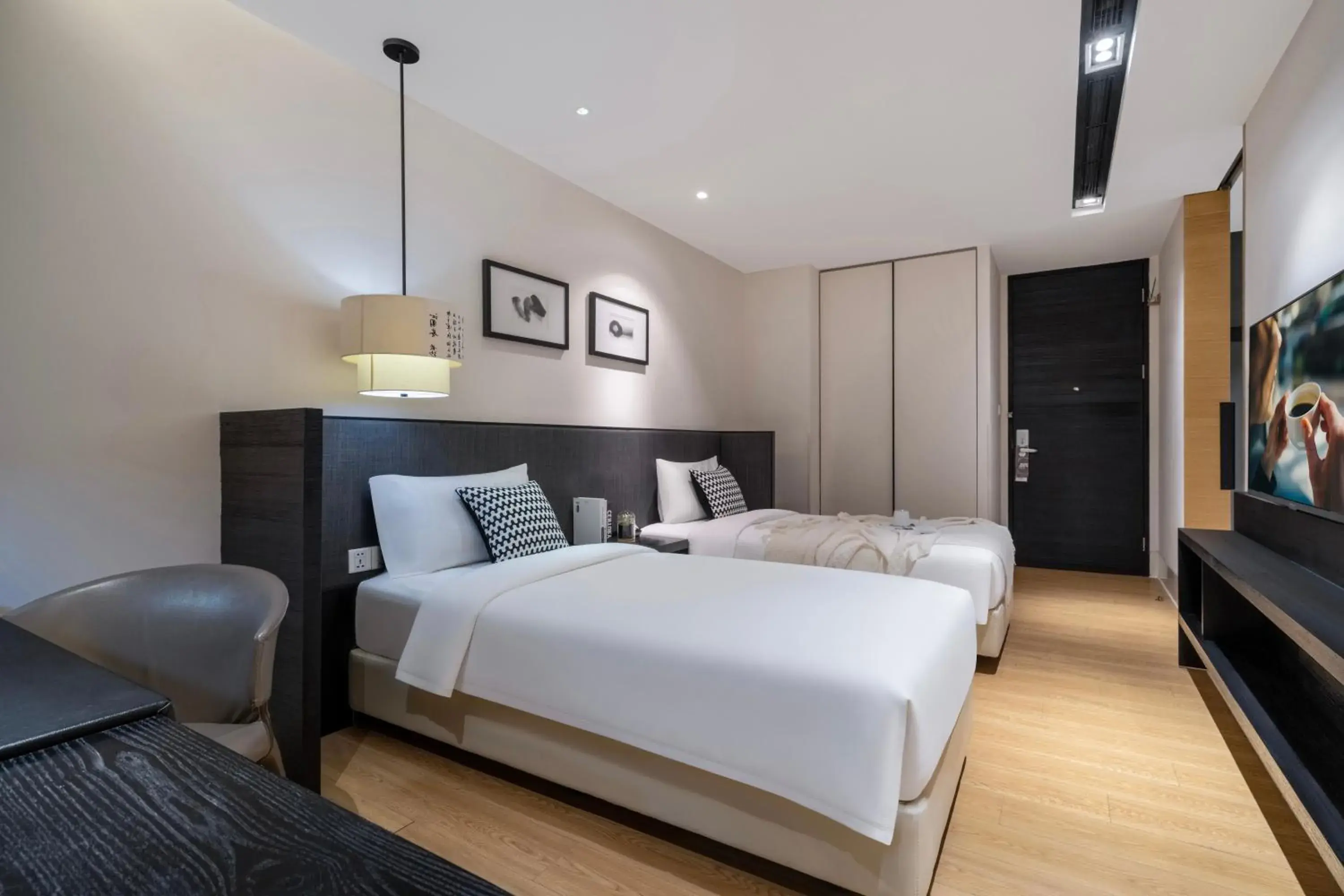 Deluxe Twin Room in Citadines South Chengdu Deluxe Twin Room in Citadines South Chengdu