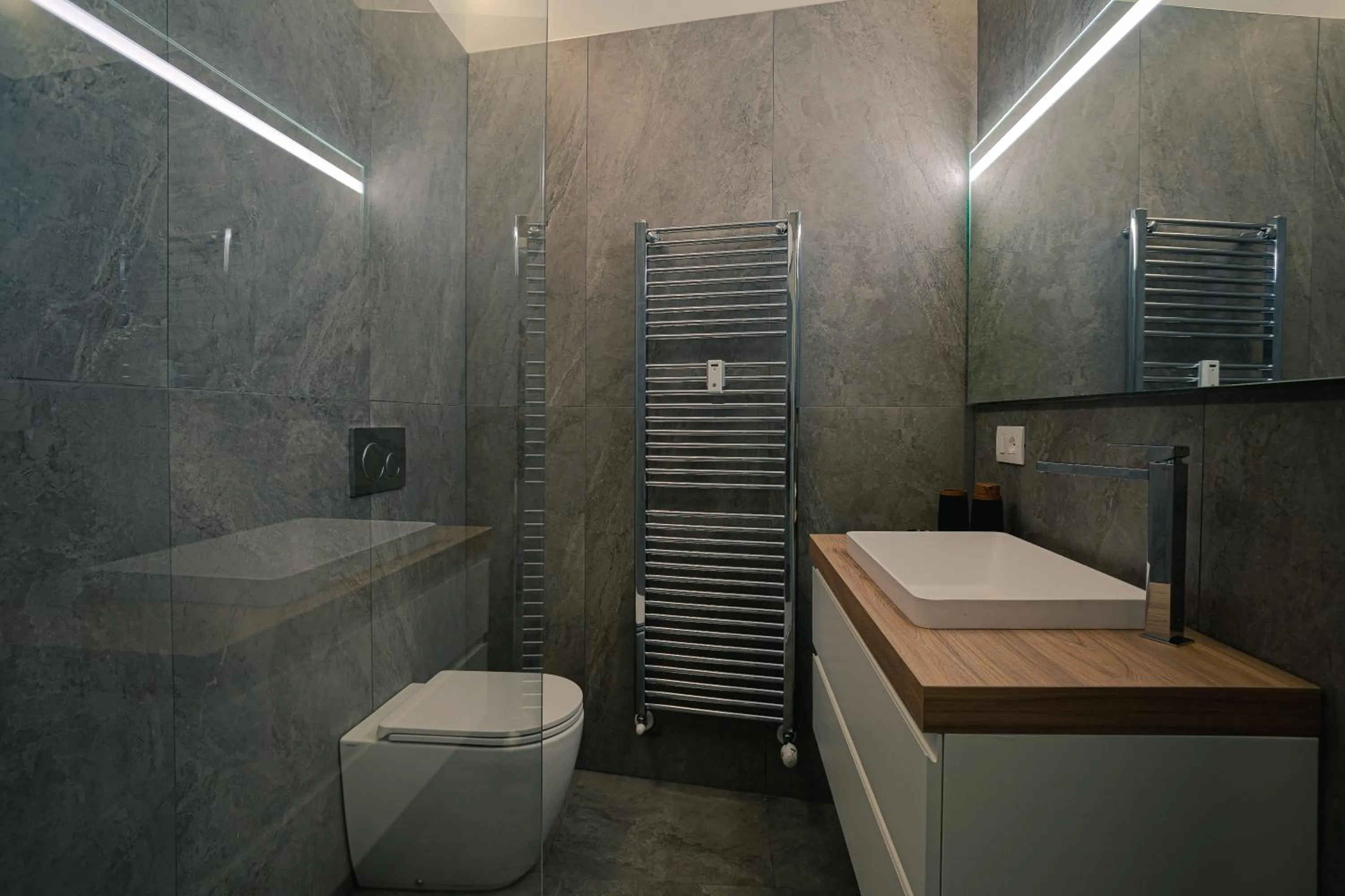 Bathroom in Verona Centre Suite - Silkeys