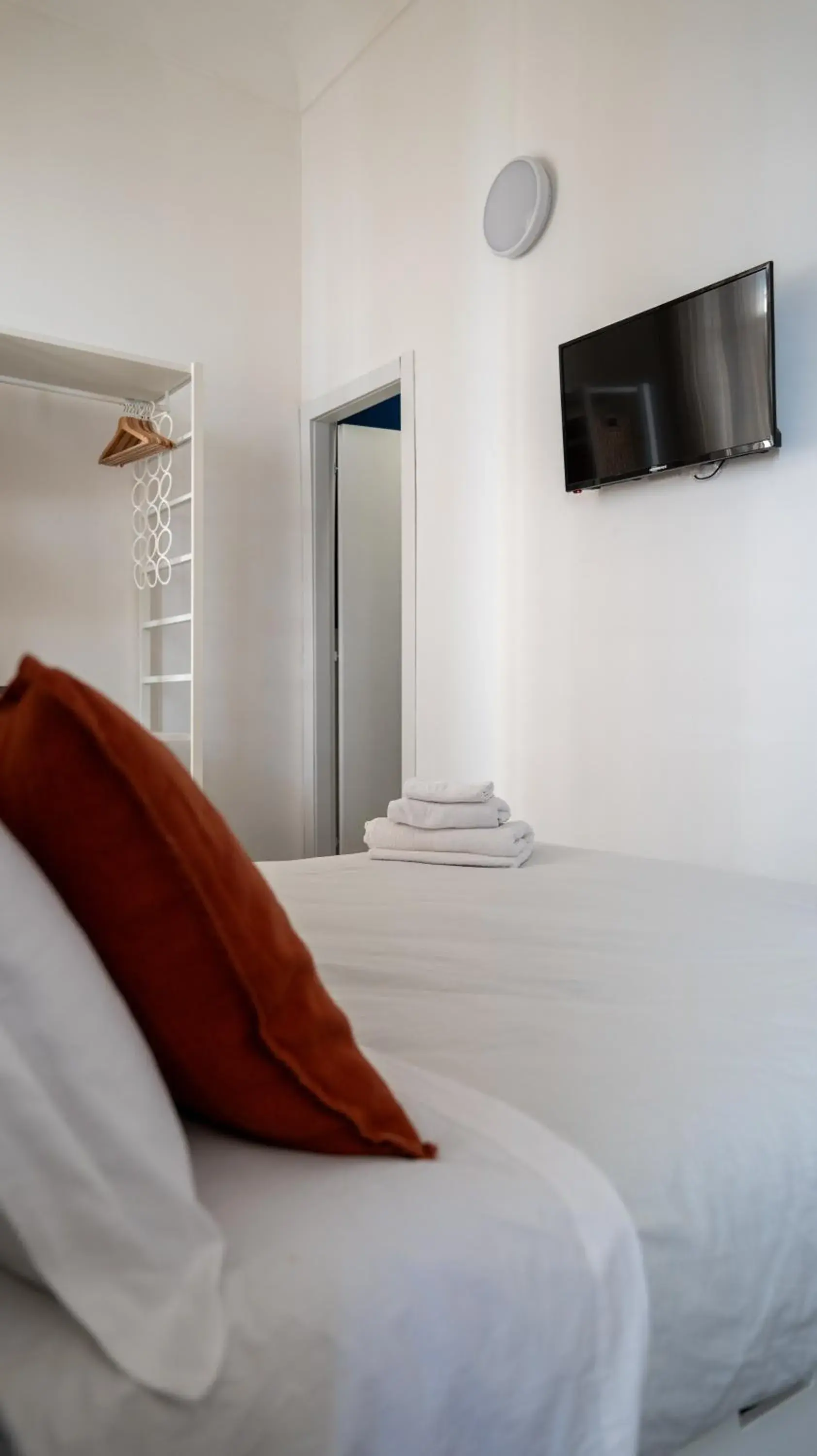 Bed in Central Perk Bed in Central Perk