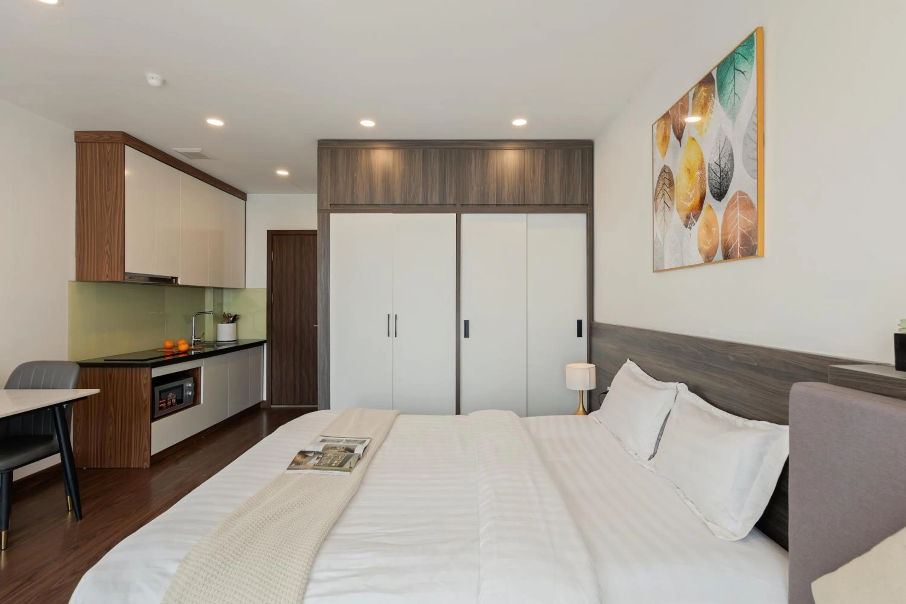 Kitchen or kitchenette, Bed in NB APARTMENT - KIM MA