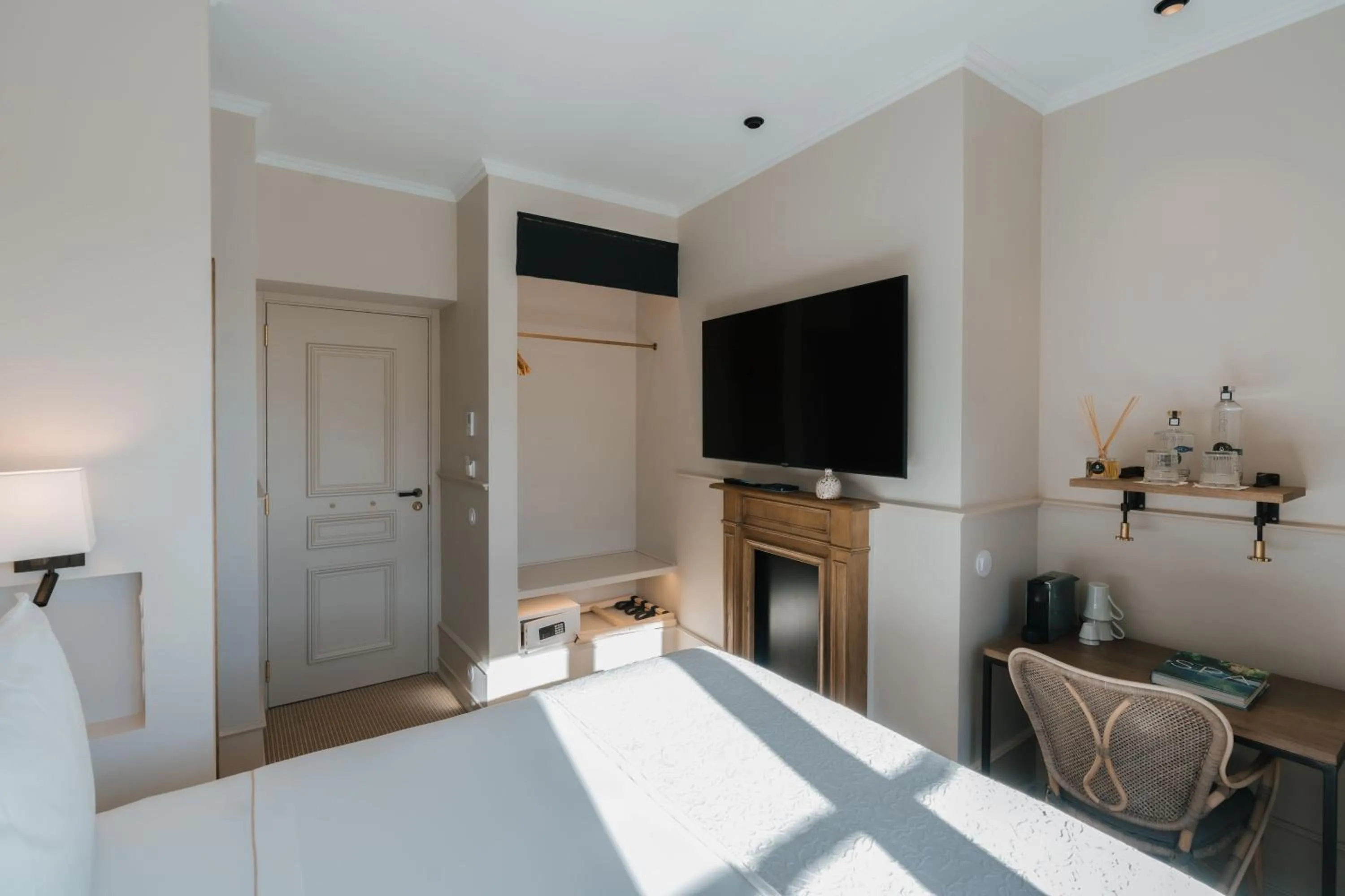 Bed in AlmaLusa Alfama