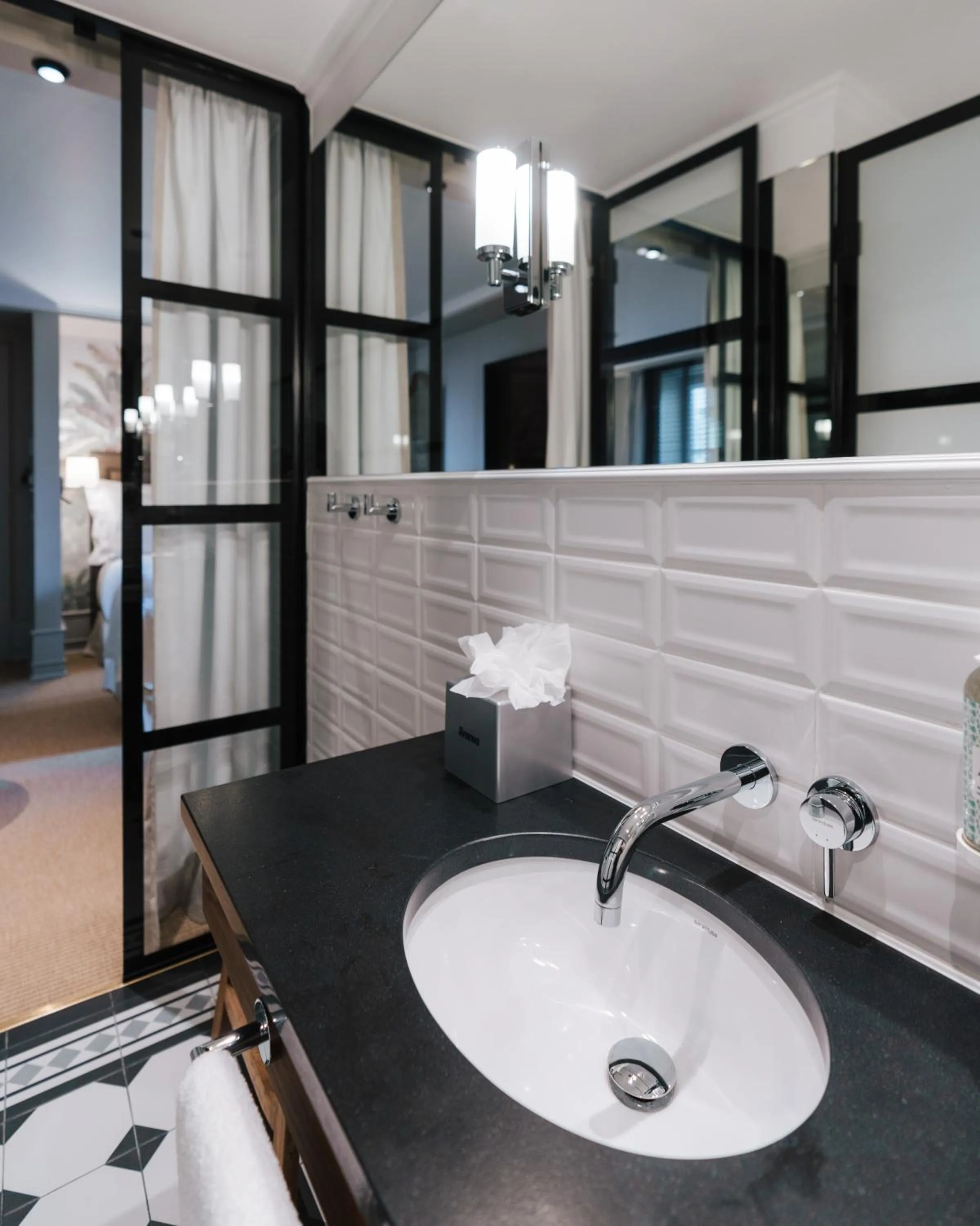 Bathroom in AlmaLusa Alfama