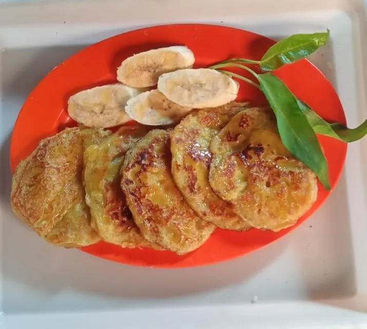 Food and drinks in Exotic Backpackers