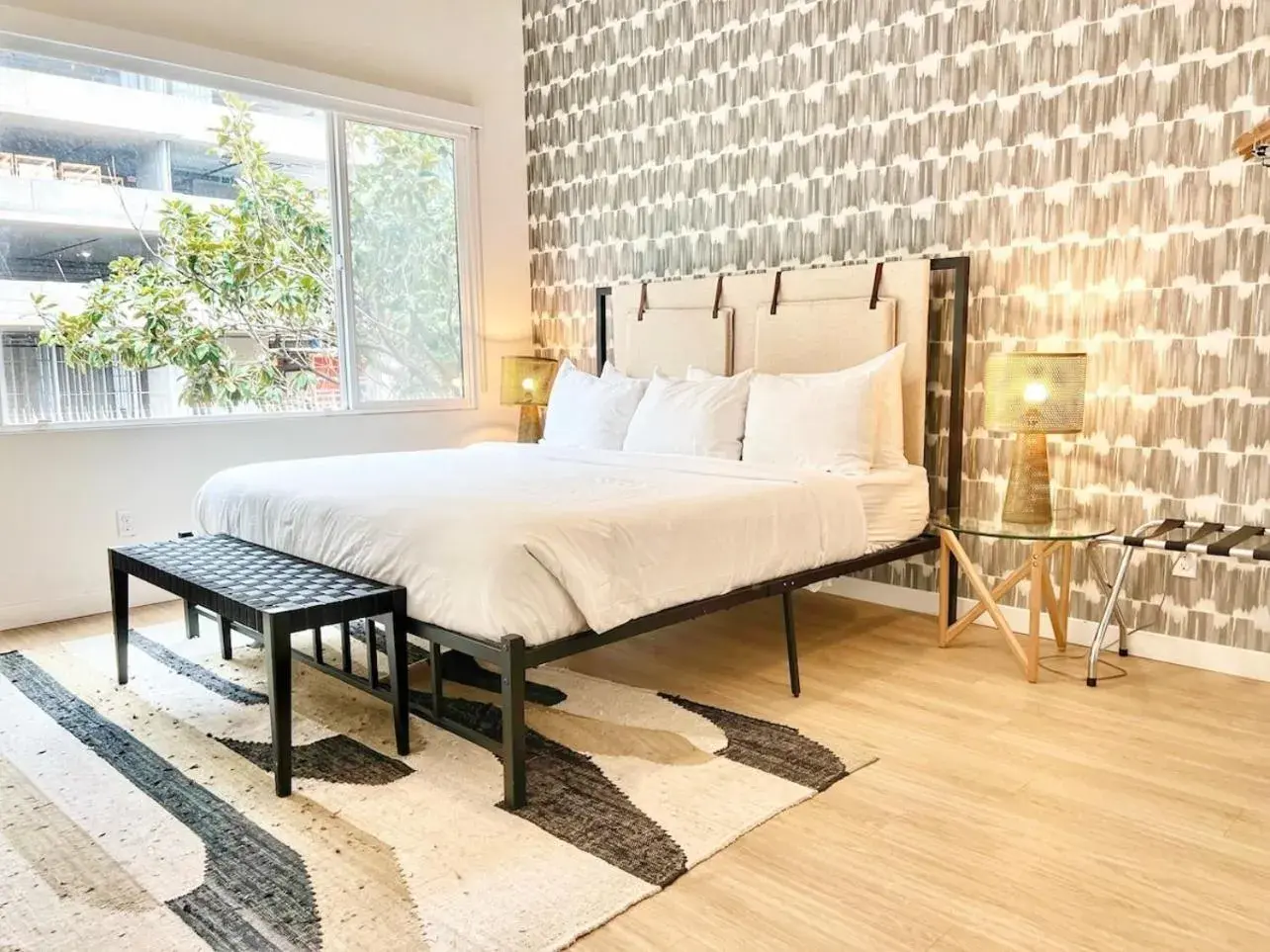 Cozy Couple's Corner in Downtown San Diego Cozy Couple's Corner in Downtown San Diego