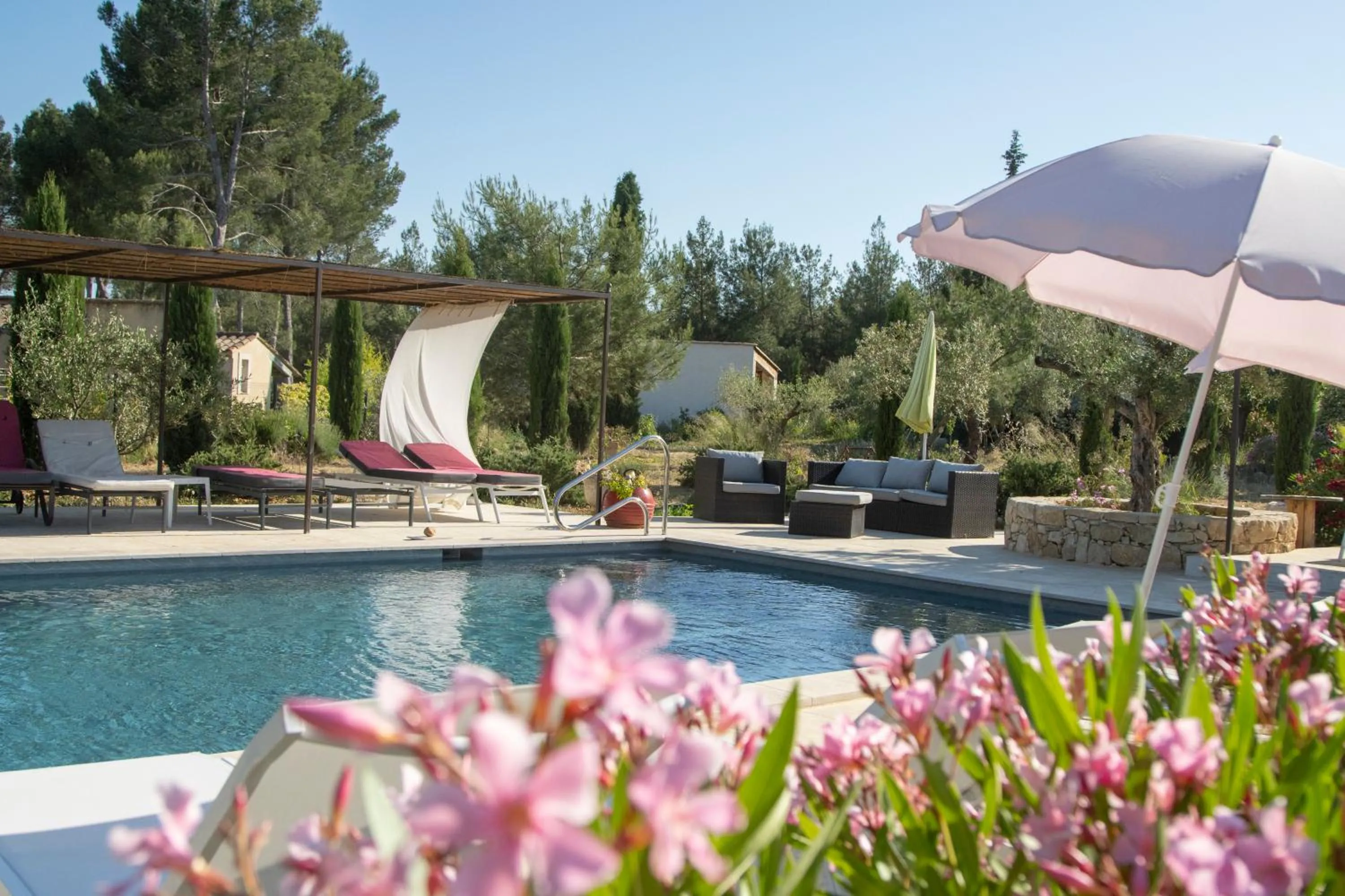 One-Bedroom Apartment - single occupancy in mas clair de lune