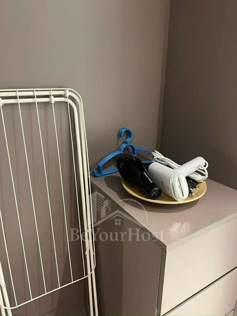 flat iron in Dorsett Residences Sri Hartamas (Kuala Lumpur)