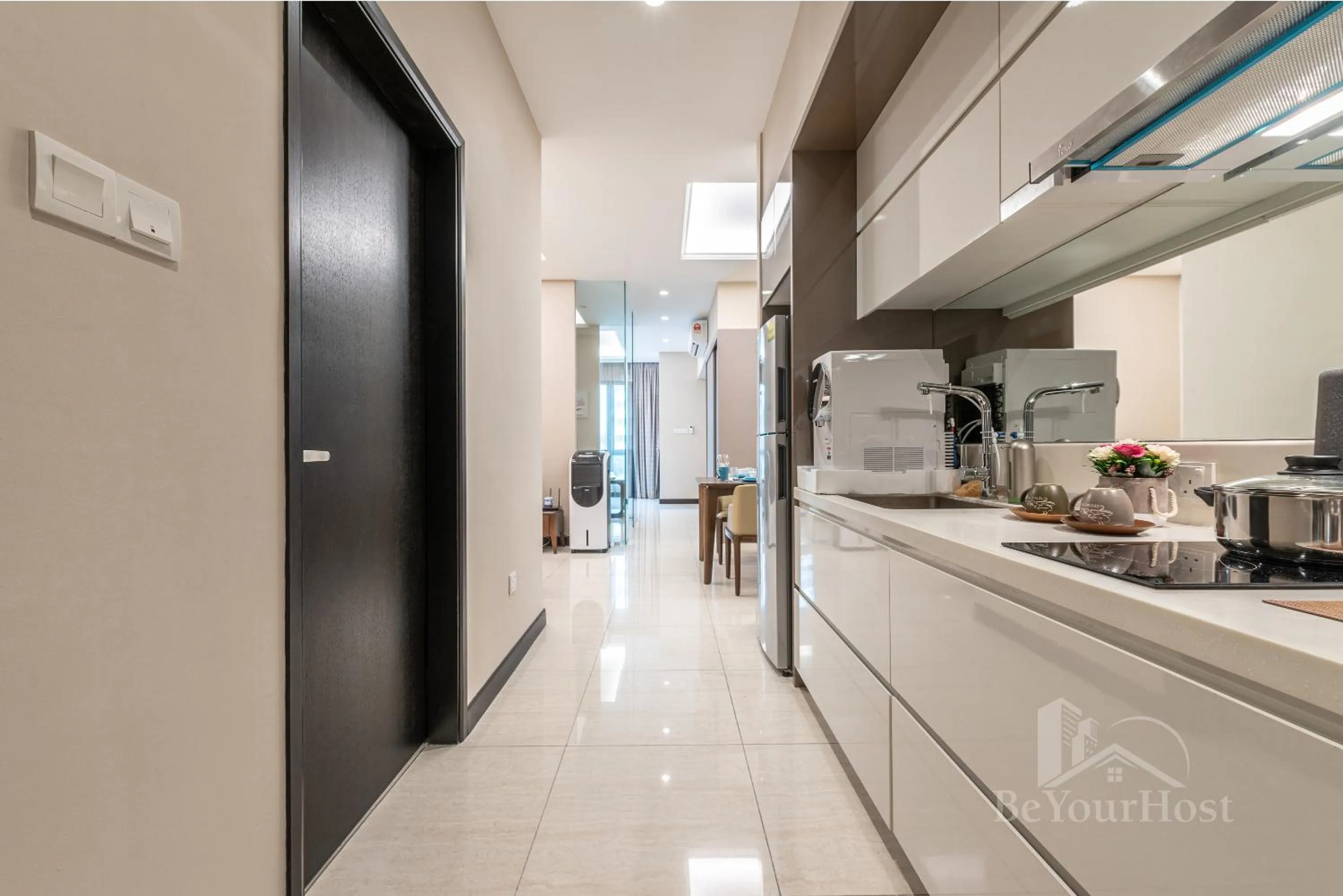 Kitchen or kitchenette in Dorsett Residences Sri Hartamas (Kuala Lumpur)