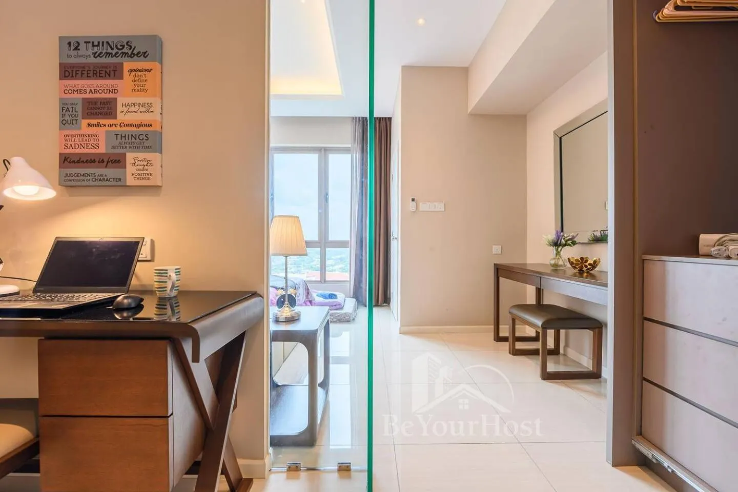 hair dresser in Dorsett Residences Sri Hartamas (Kuala Lumpur)