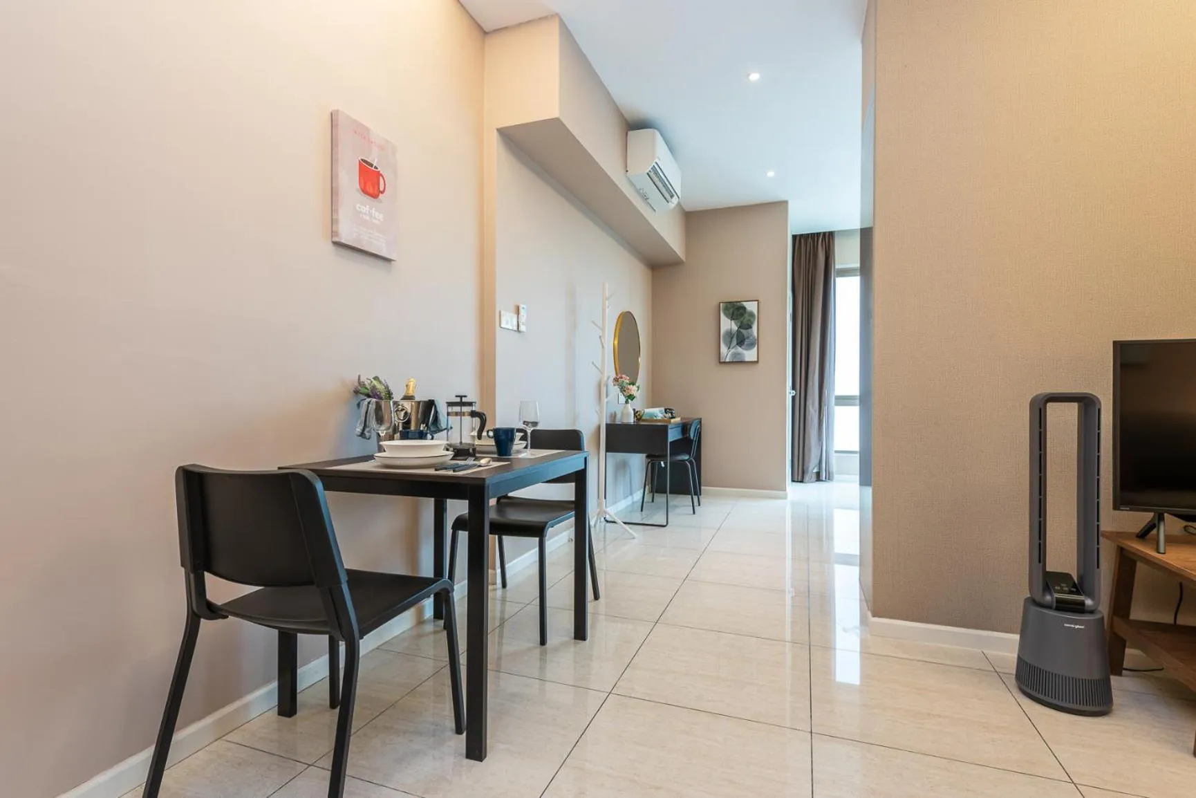 Kitchen or kitchenette in Dorsett Residences Sri Hartamas (Kuala Lumpur)