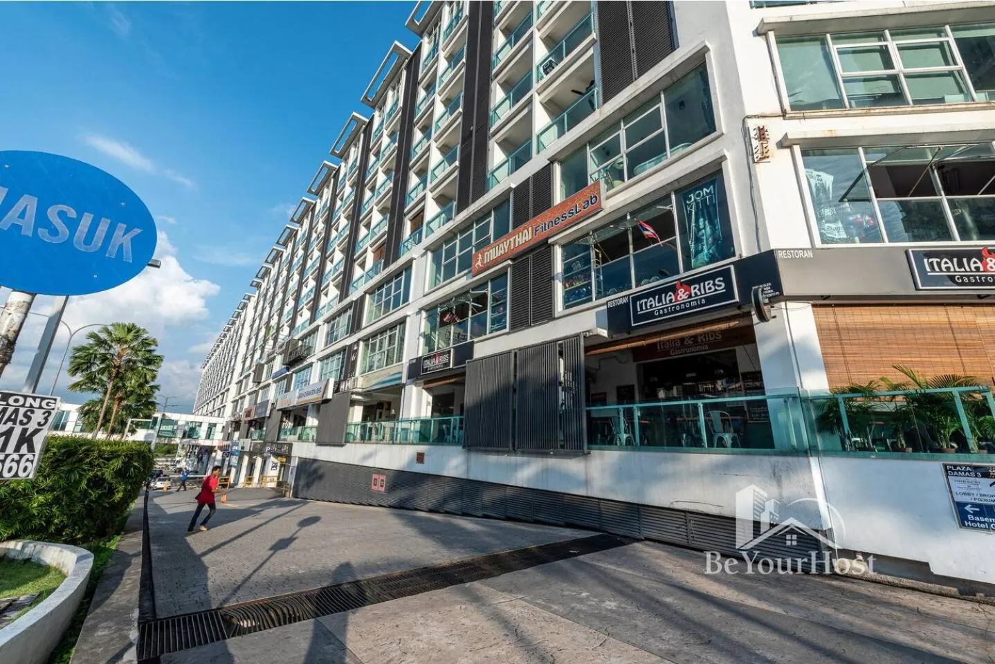 Neighbourhood in Dorsett Residences Sri Hartamas (Kuala Lumpur)